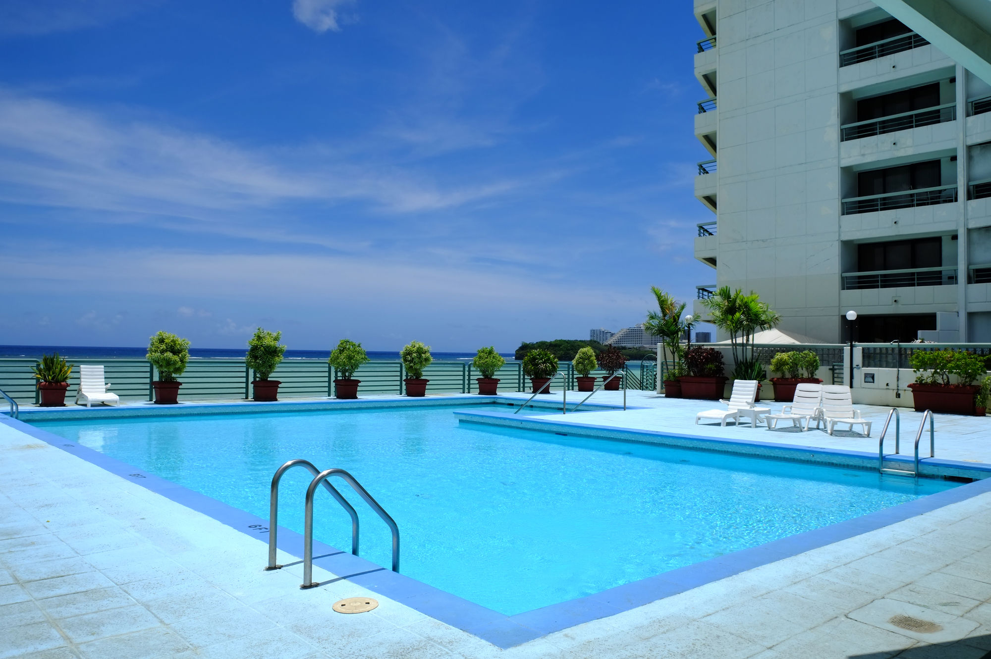 Alupang Beach Tower