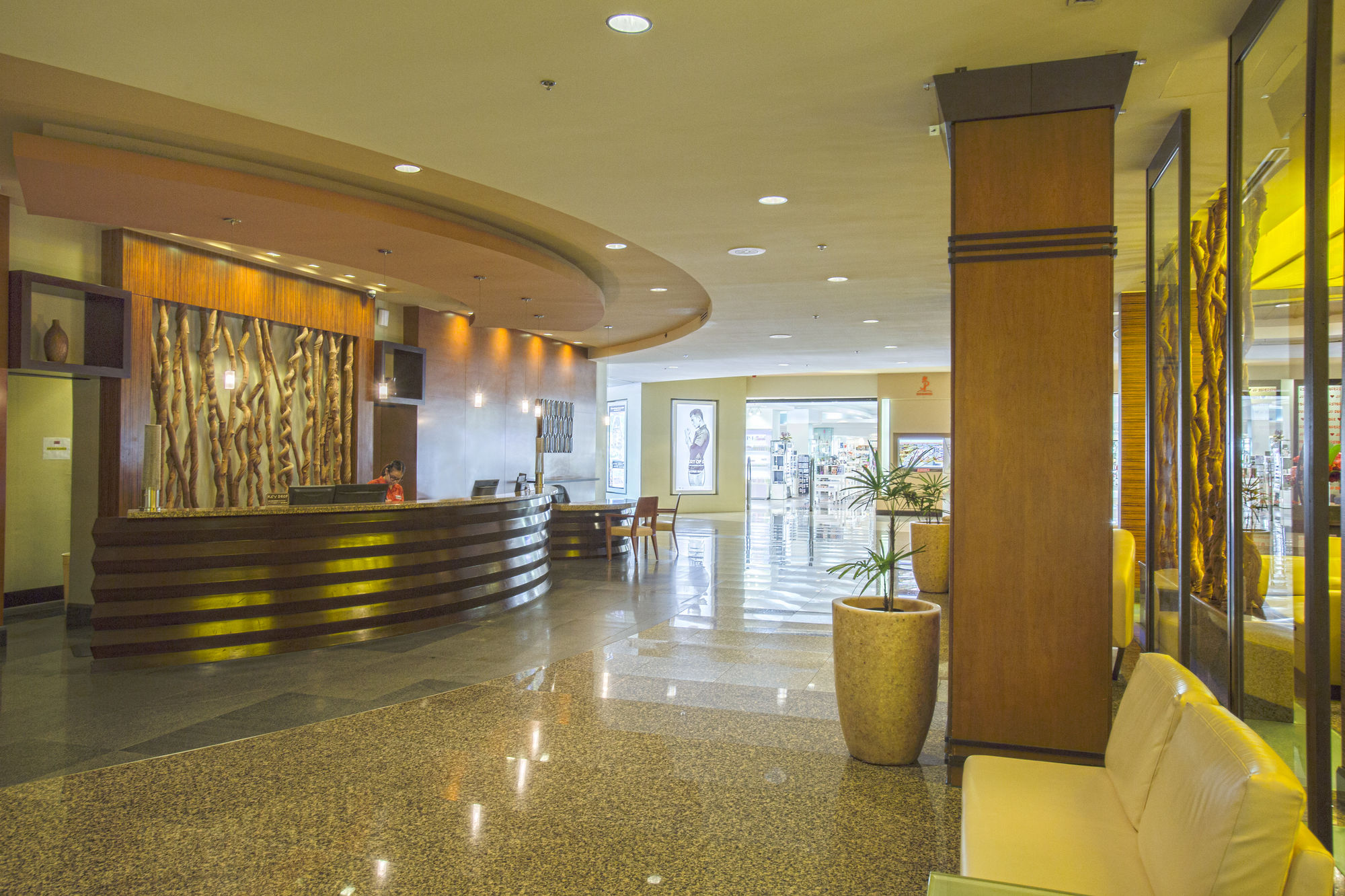 Guam Plaza Resort & Spa