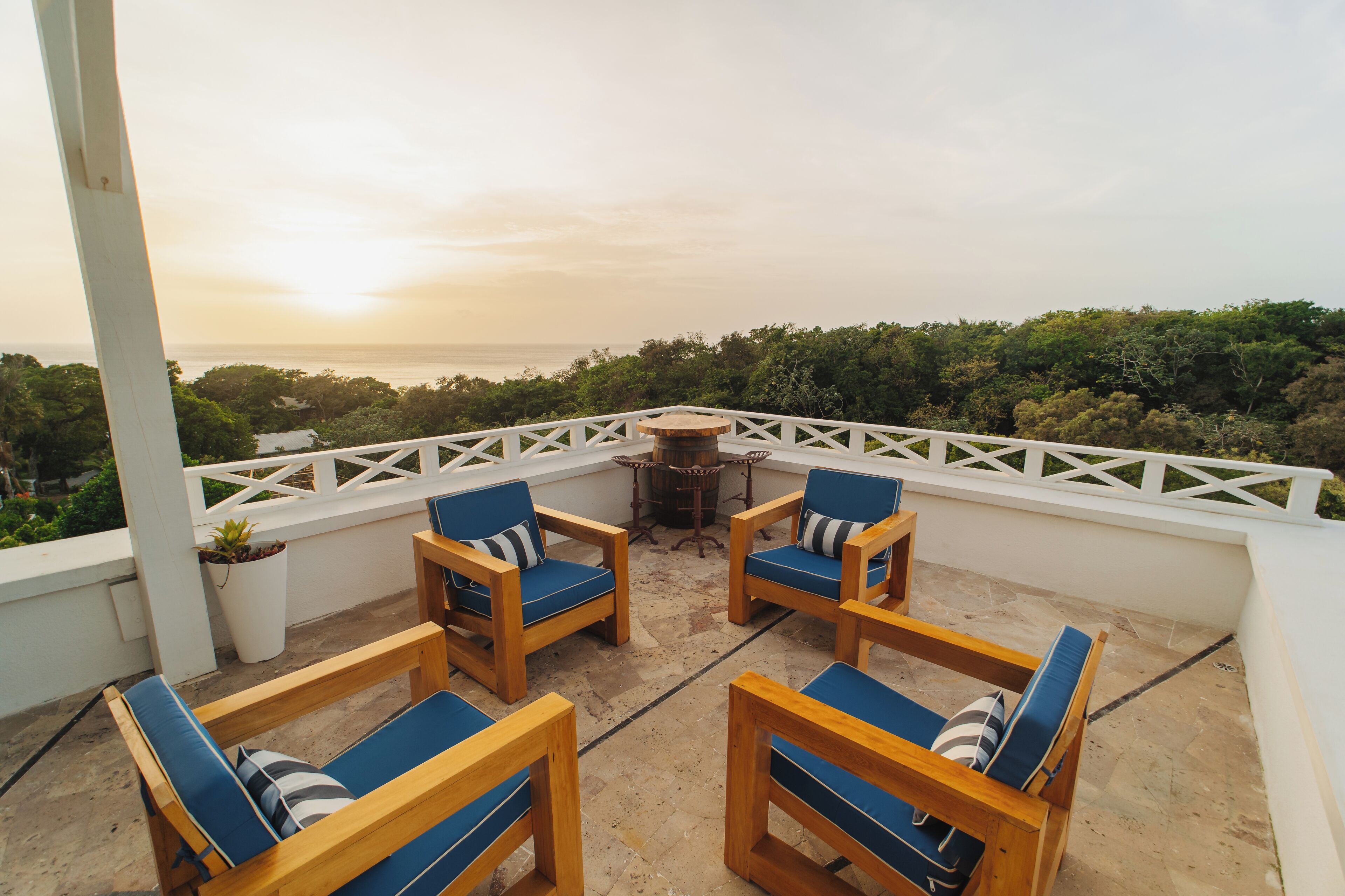 Blue Roatán Resort