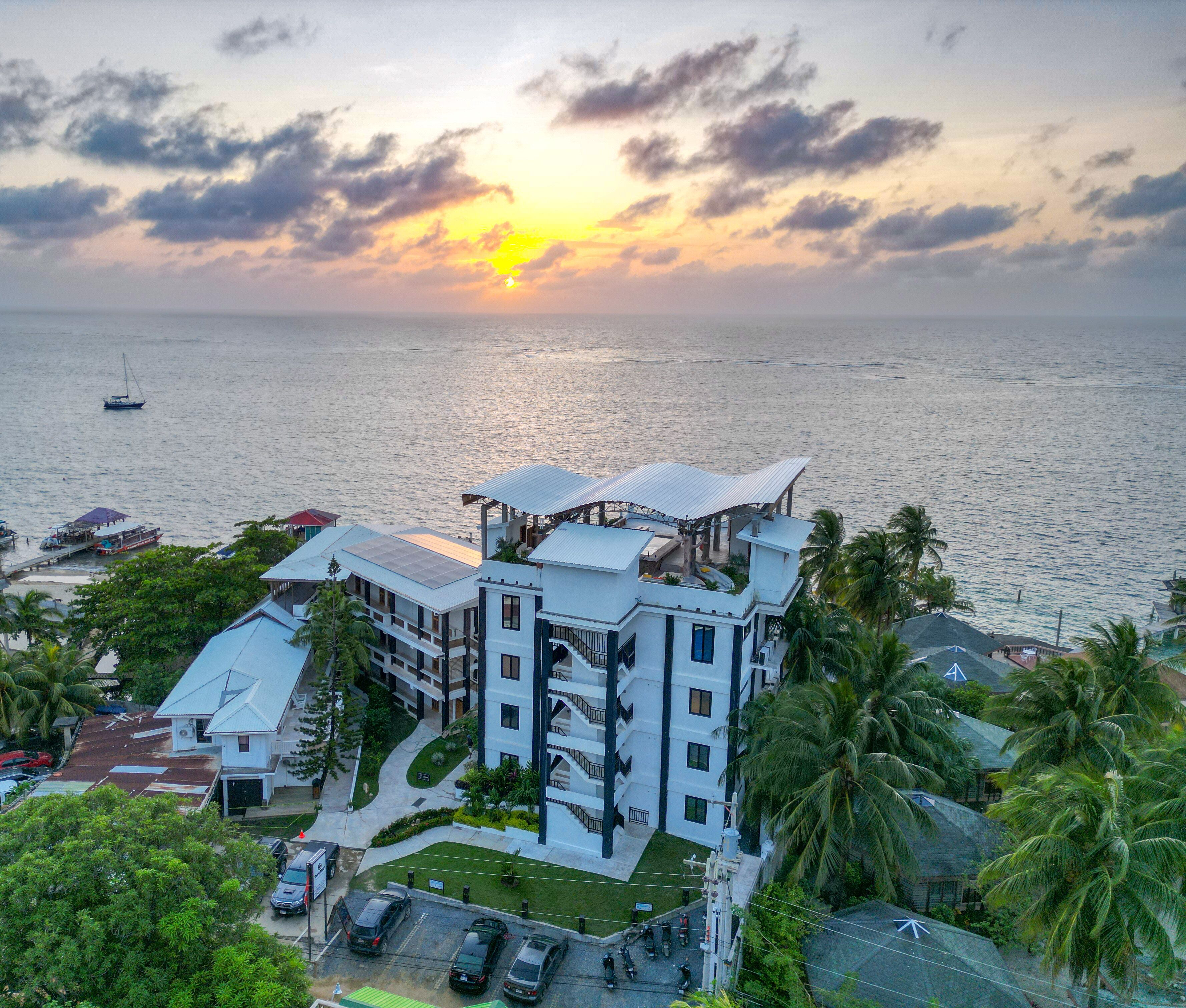 Brisas del Mar Beach Dive Resort