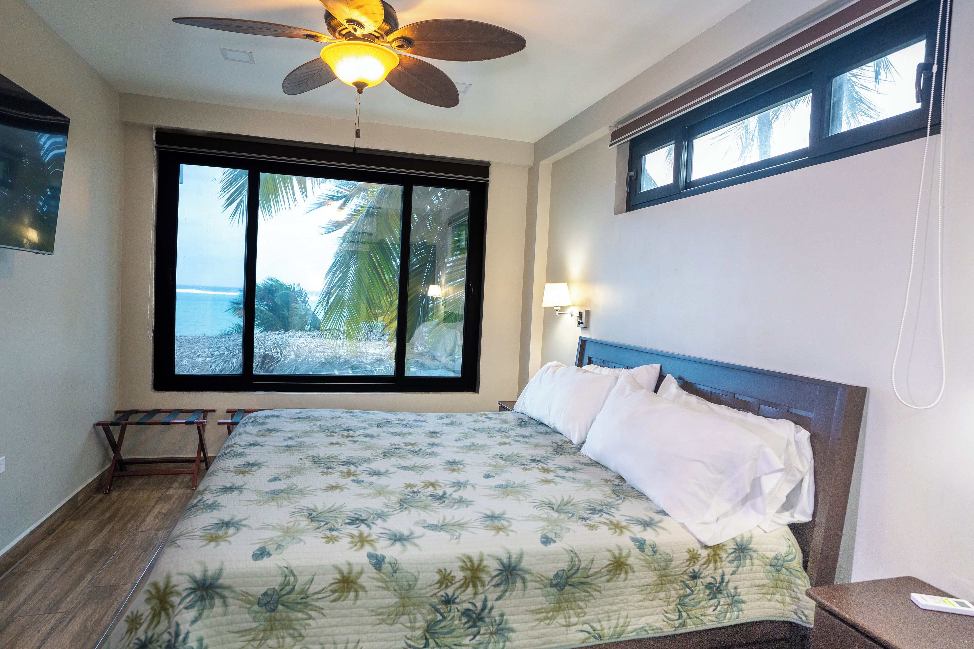 Brisas del Mar Beach Dive Resort