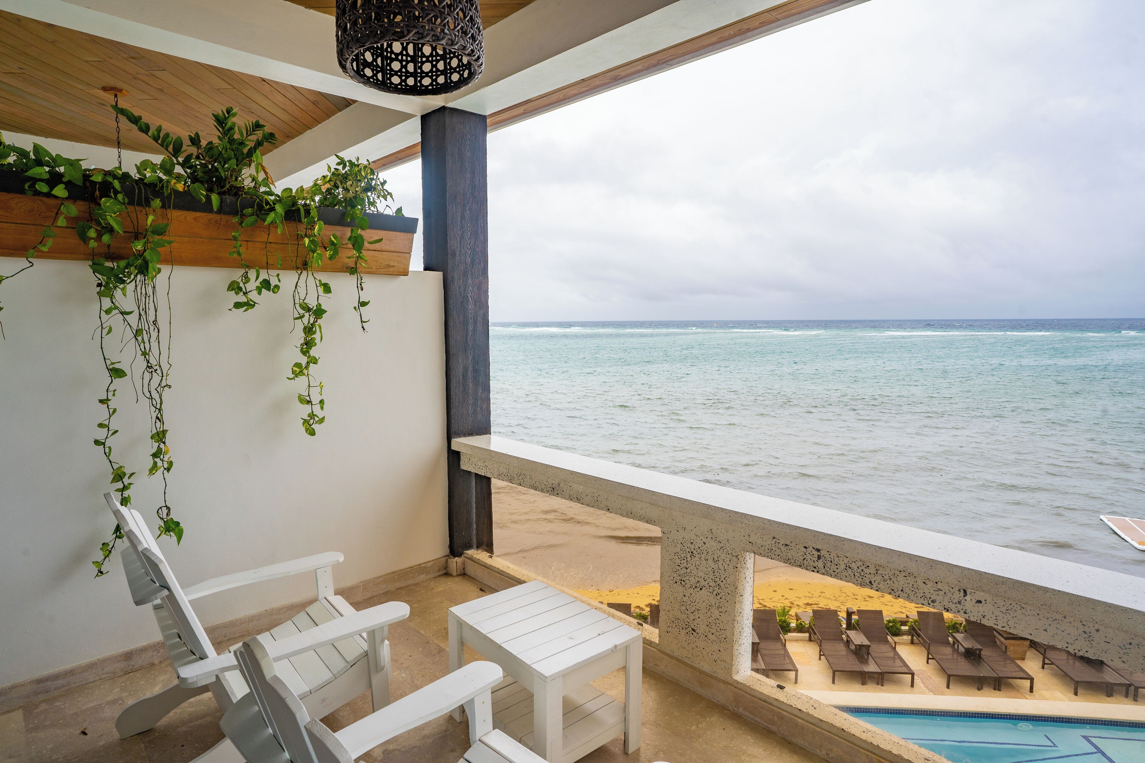 Brisas del Mar Beach Dive Resort