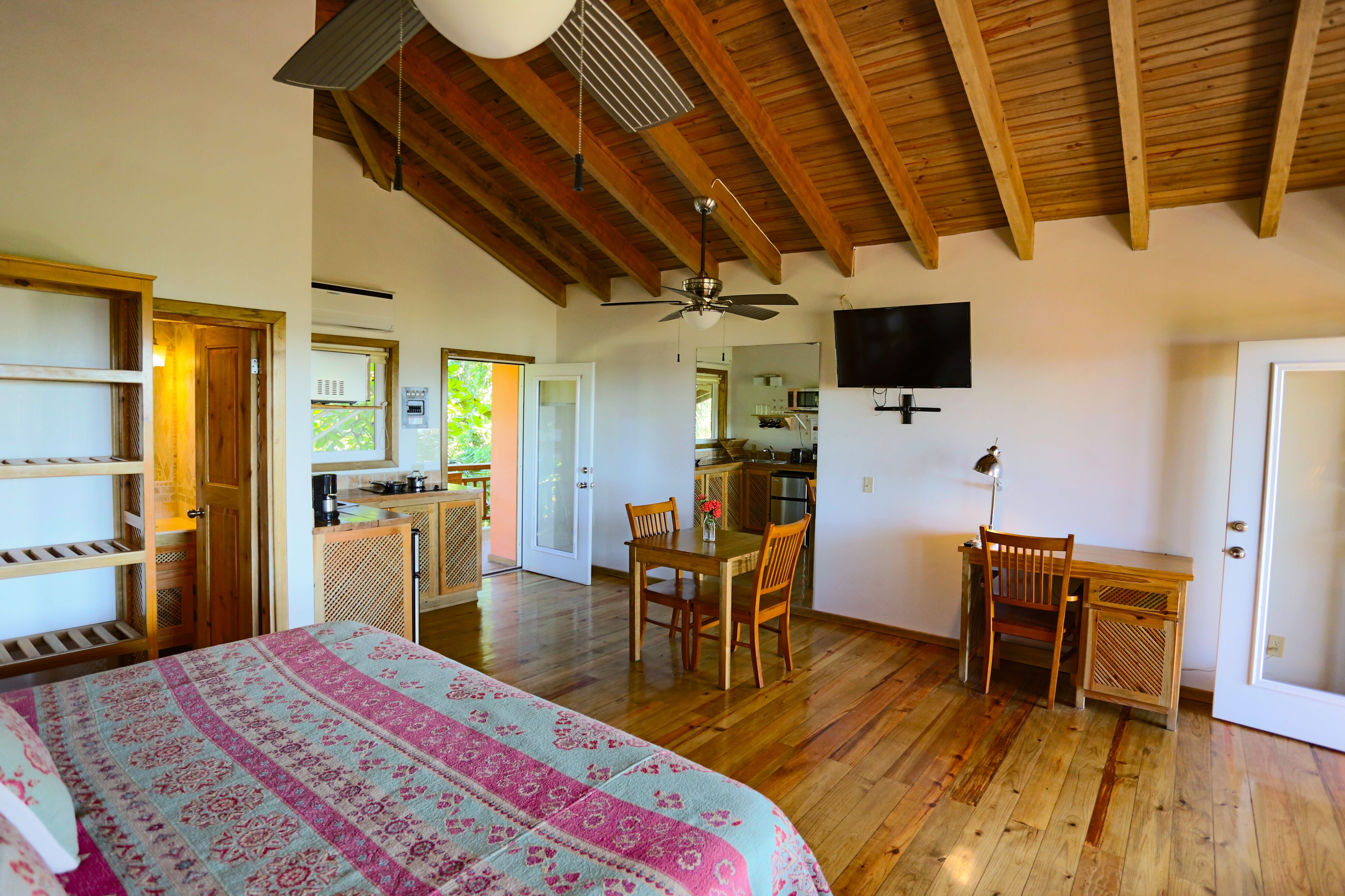 Hotel Posada Seremein Roatan