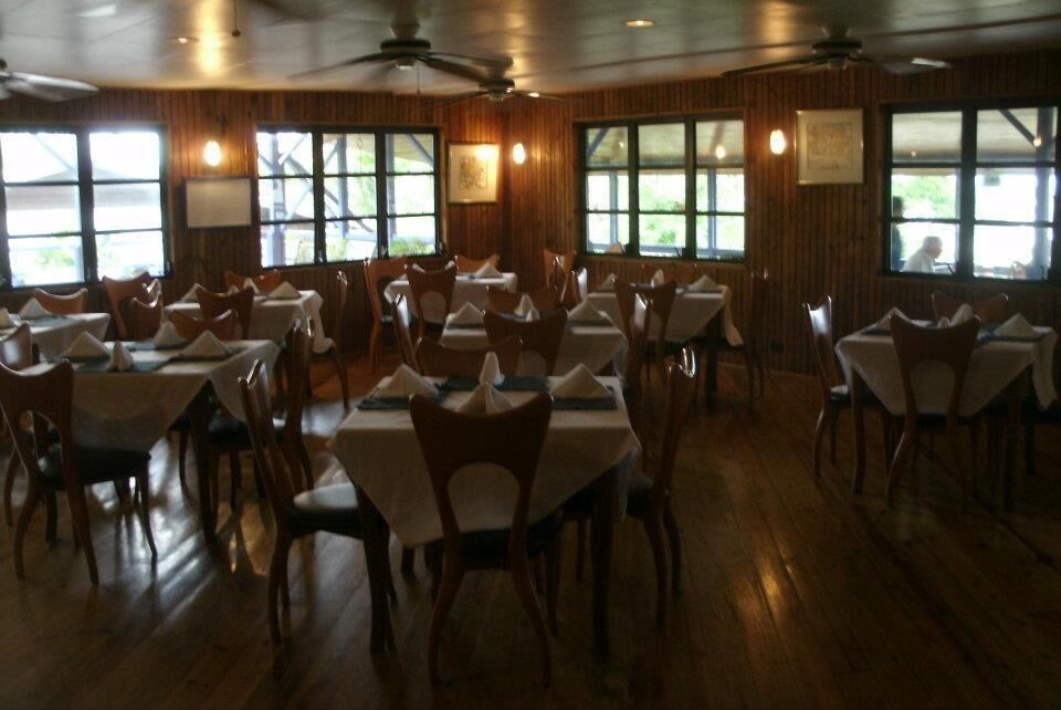 Hotel Roatan Dive and Yacht Club