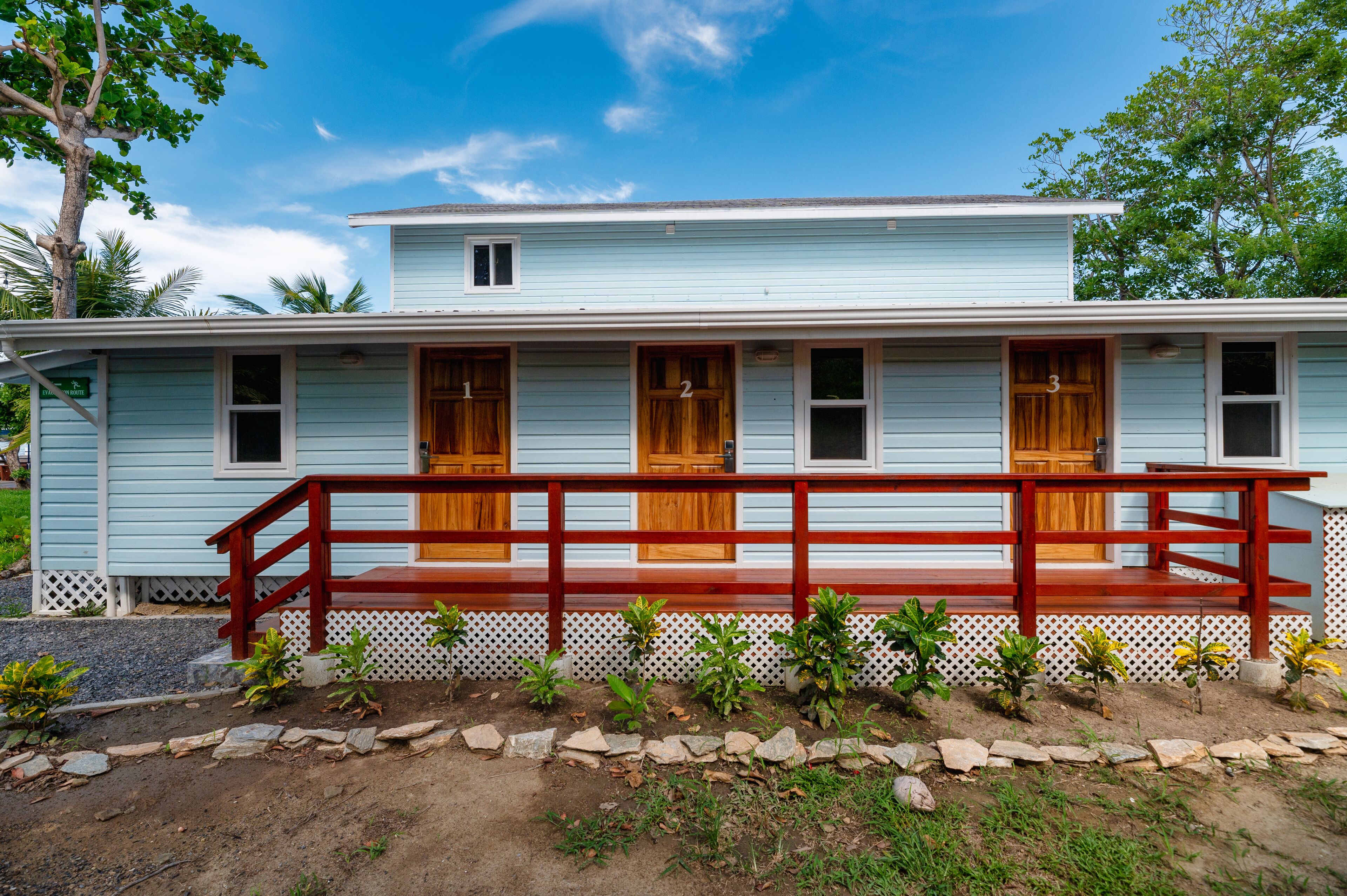 Hotel Roatan Dive and Yacht Club