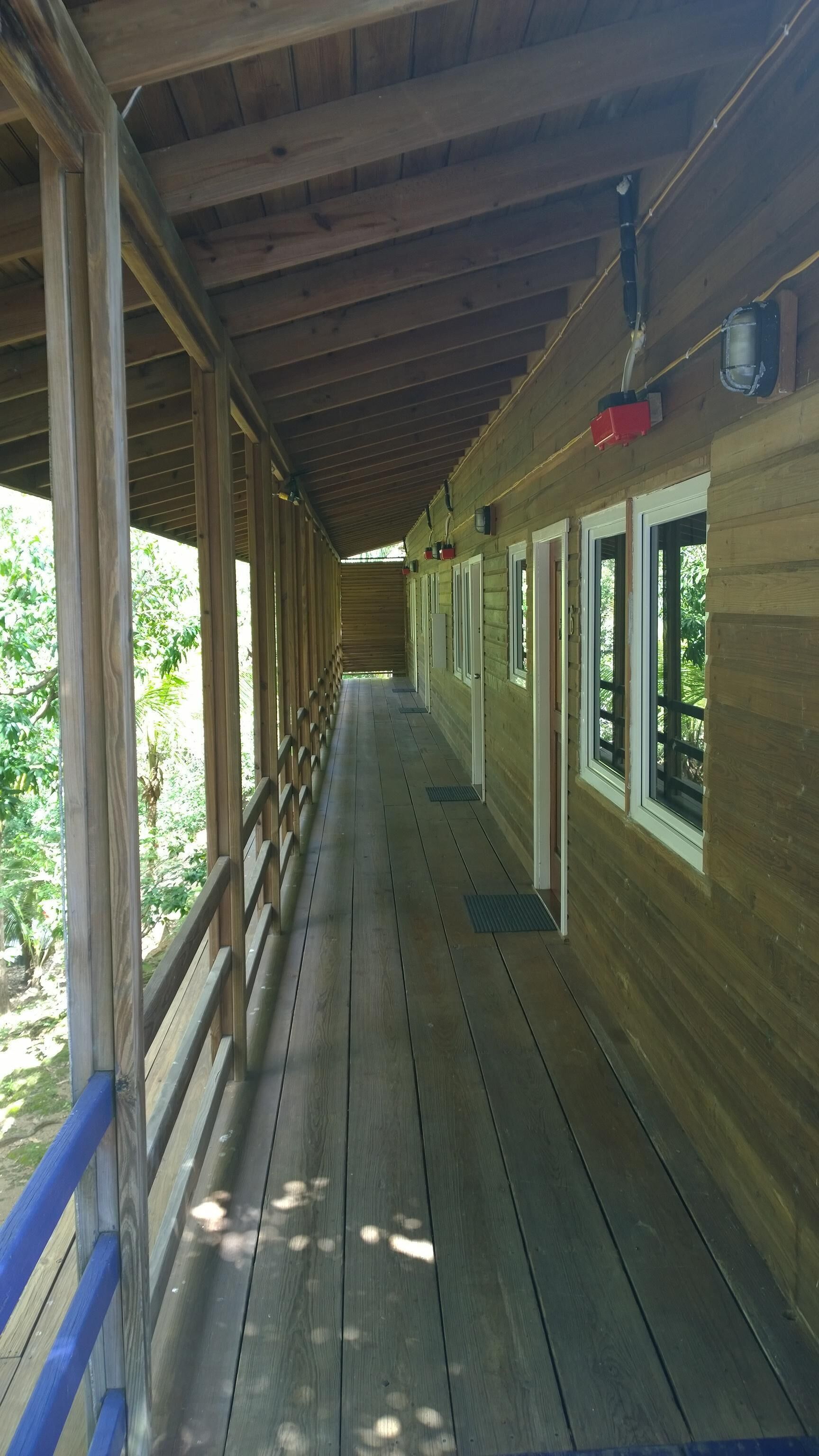 Hotel Roatan Dive and Yacht Club