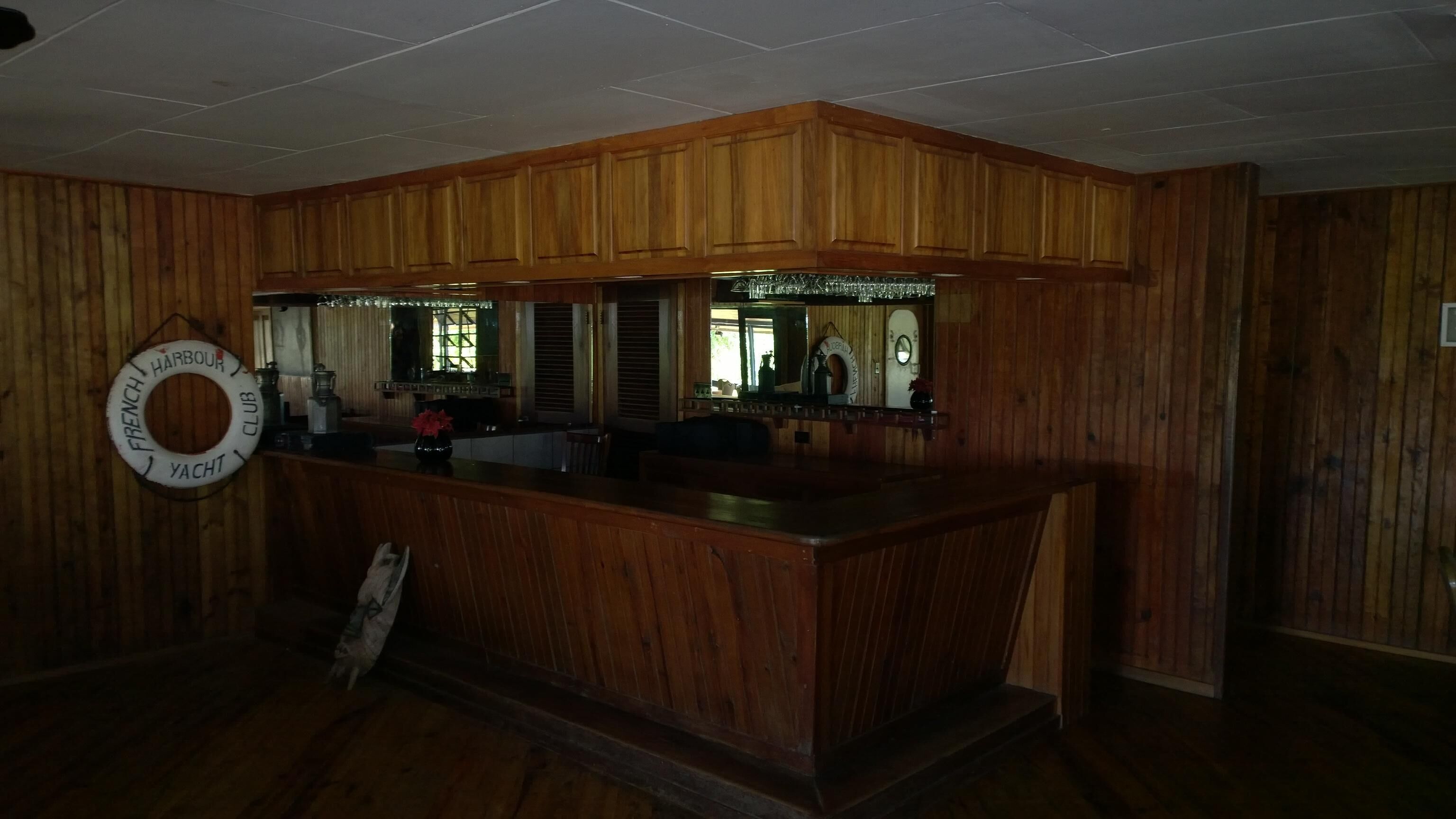 Hotel Roatan Dive and Yacht Club