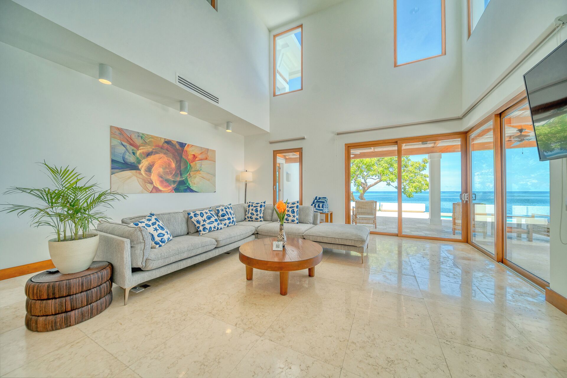 Las Verandas Hotel & Villas