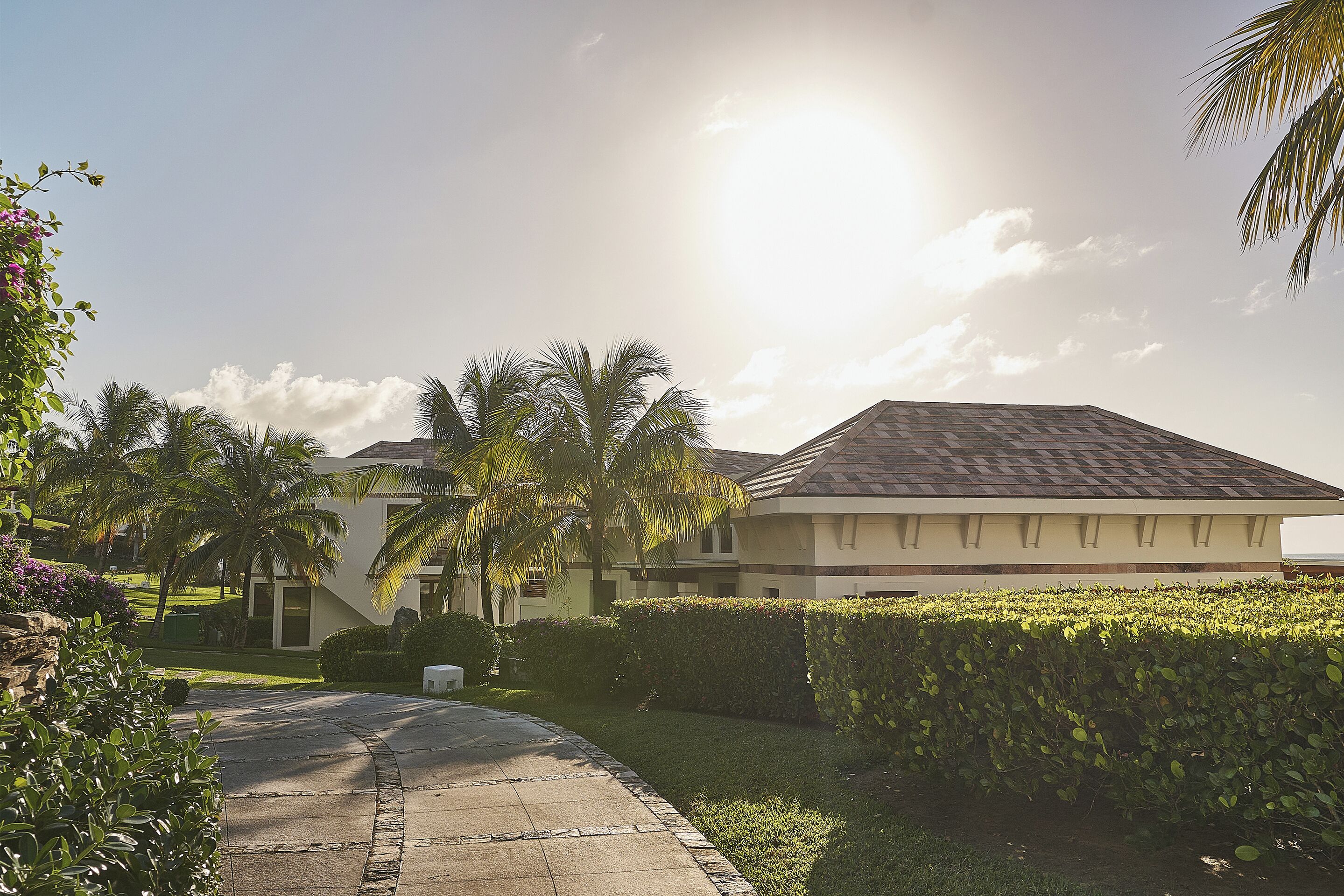 Las Verandas Hotel & Villas