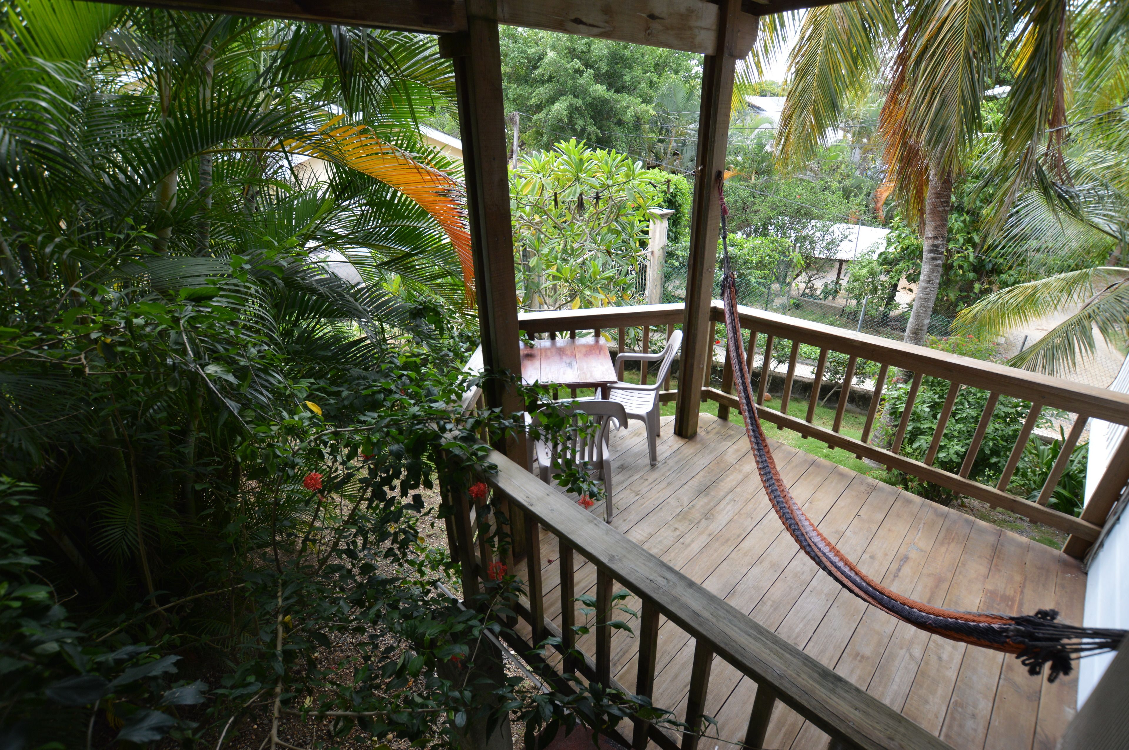 Mariposa Lodge