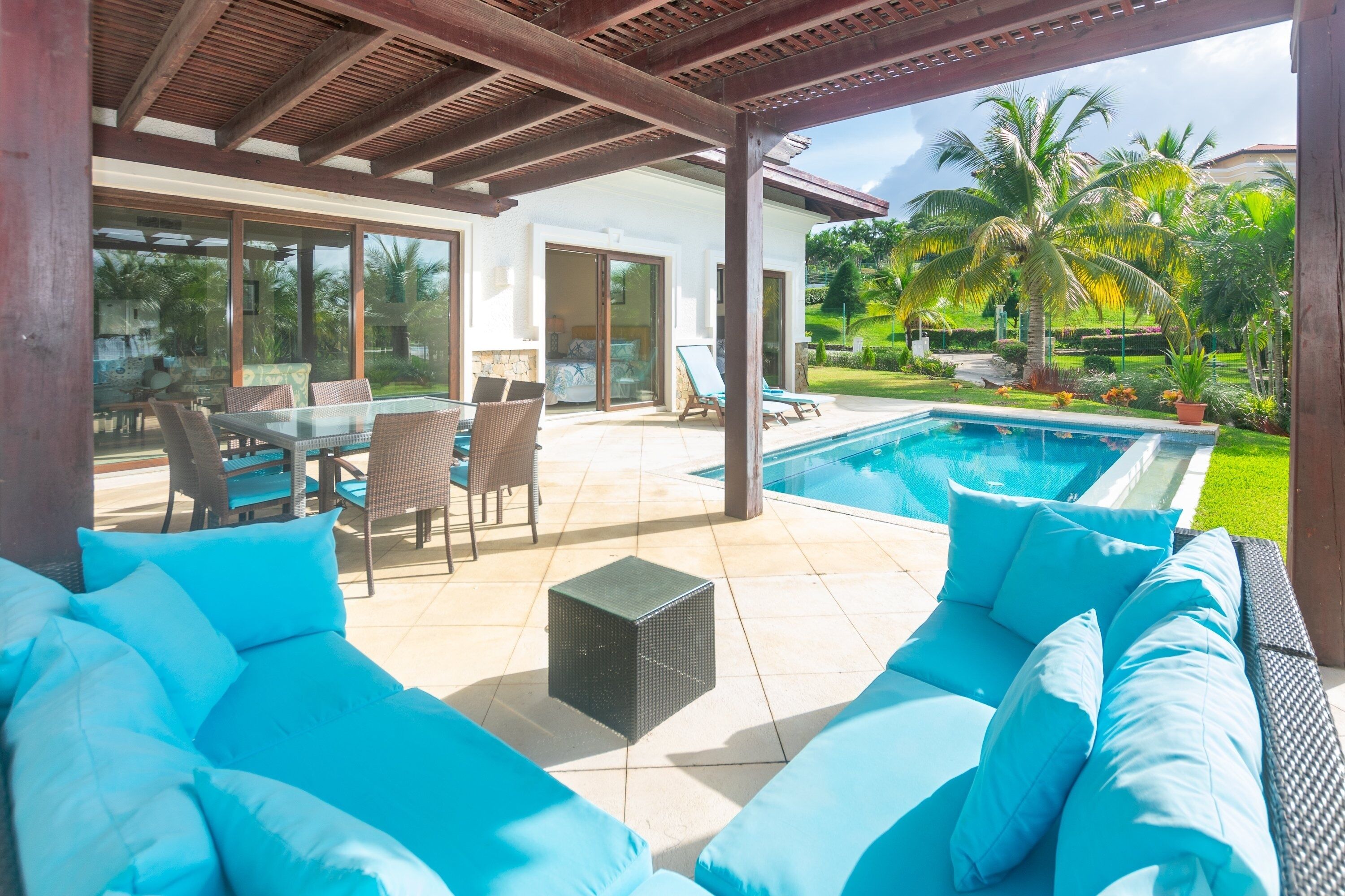 Pristine Bay Beach Villa