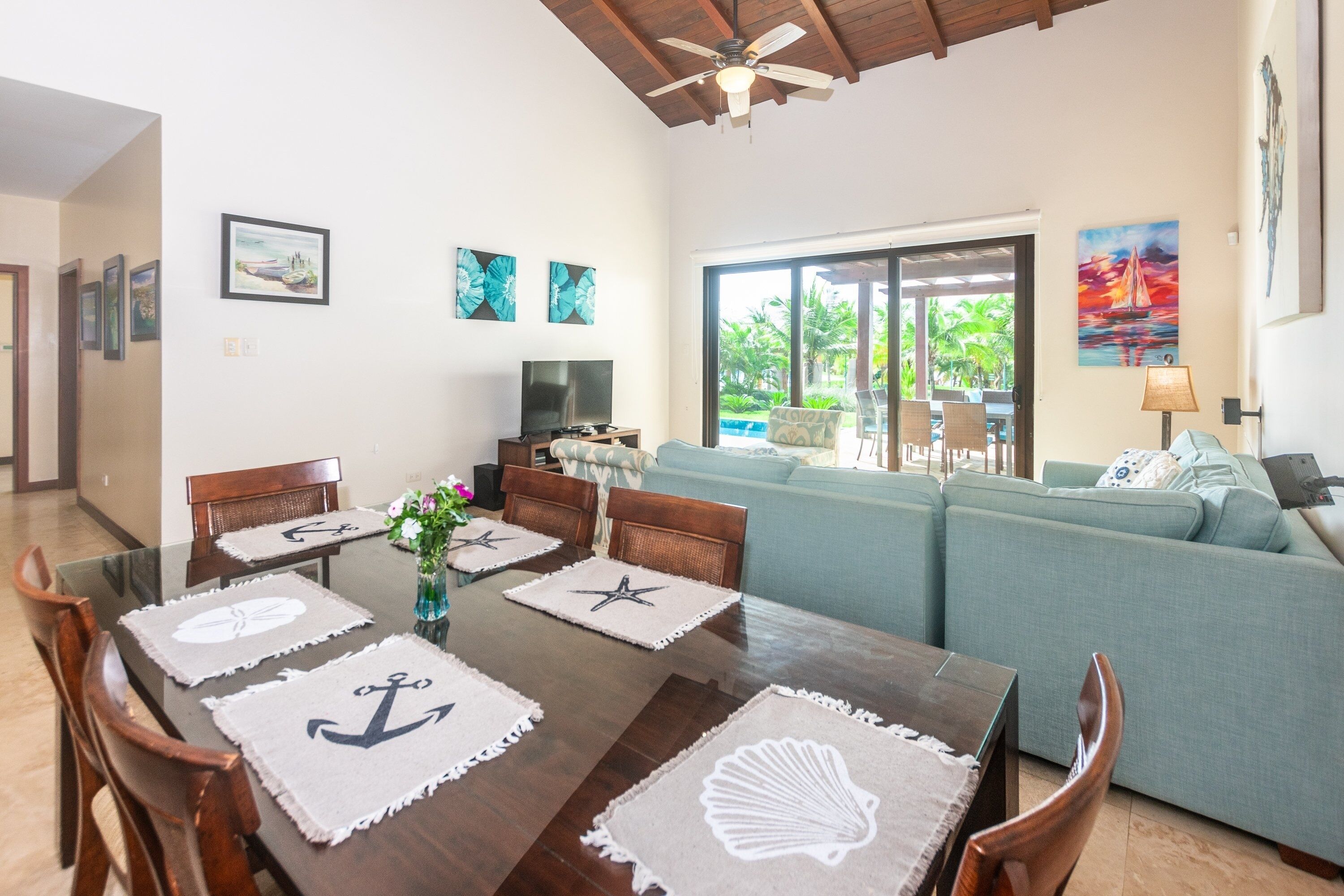 Pristine Bay Beach Villa