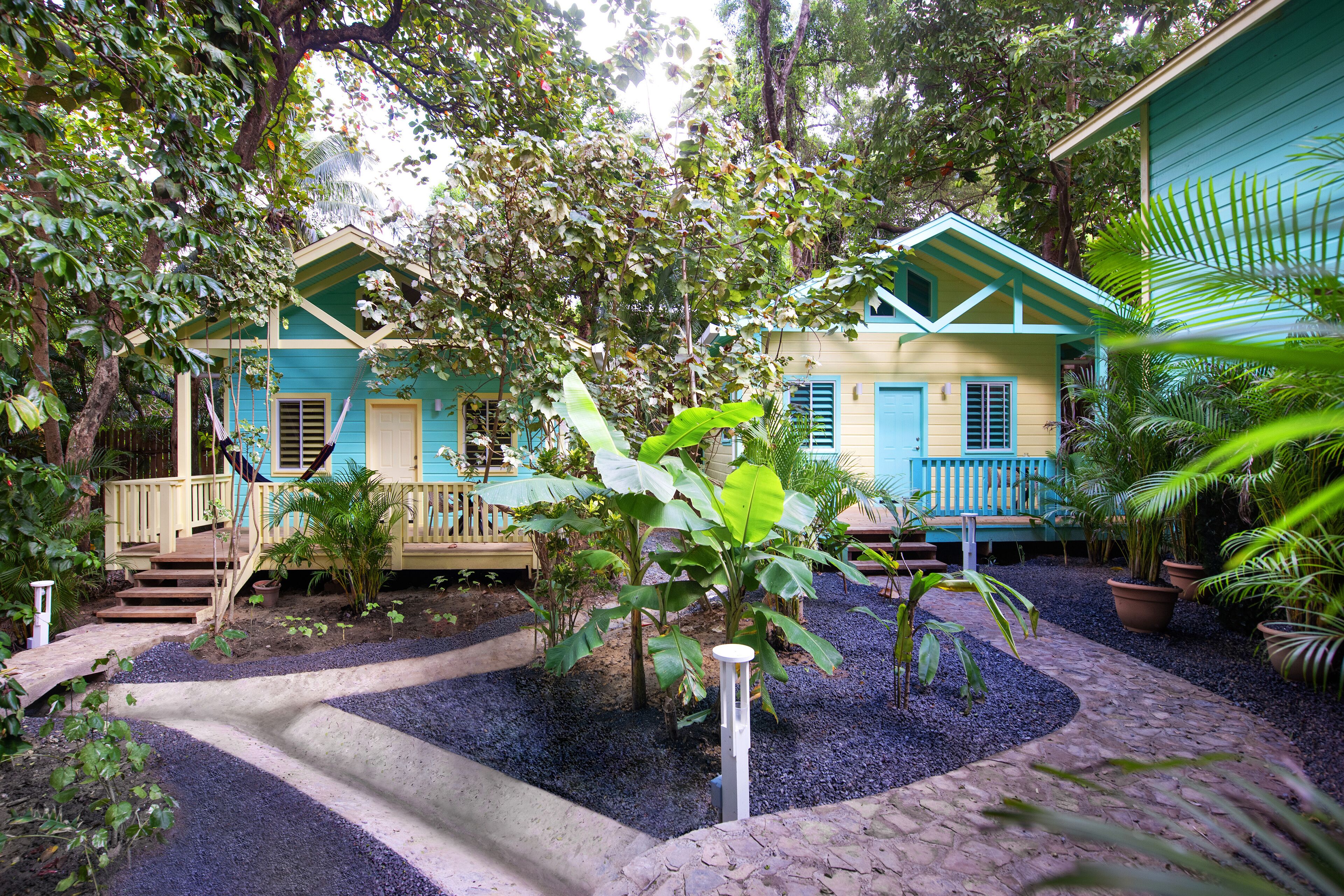 Puerta Azul