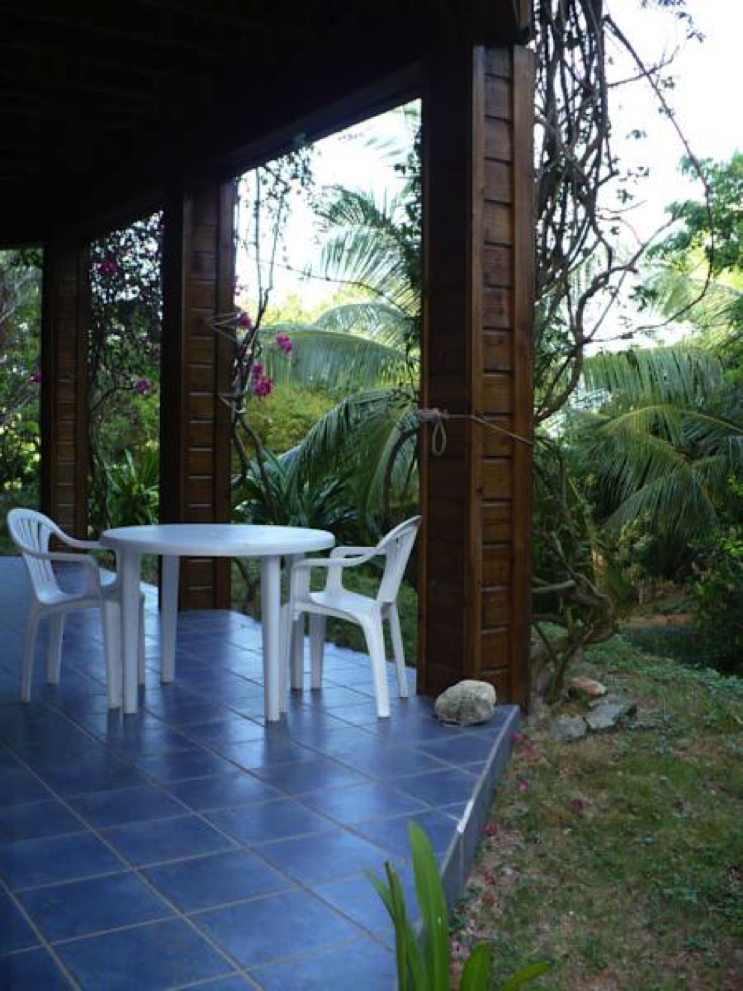 Roatan Bed & Breakfast Apartments