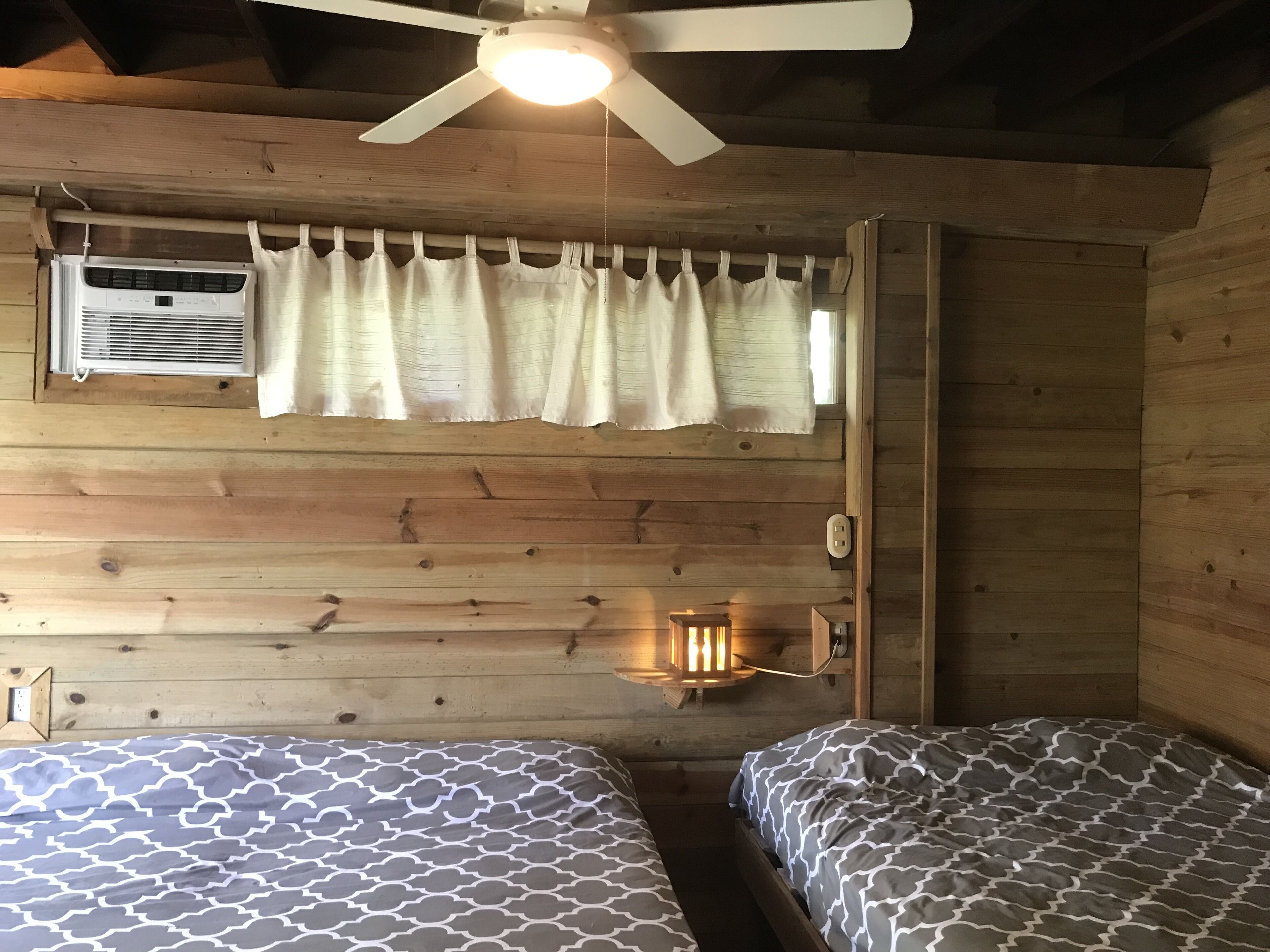 Roatan Bed & Breakfast Apartments