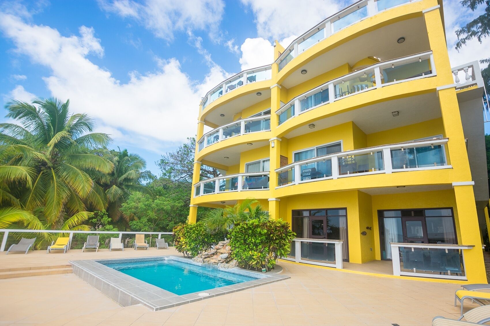 Villas del Playa