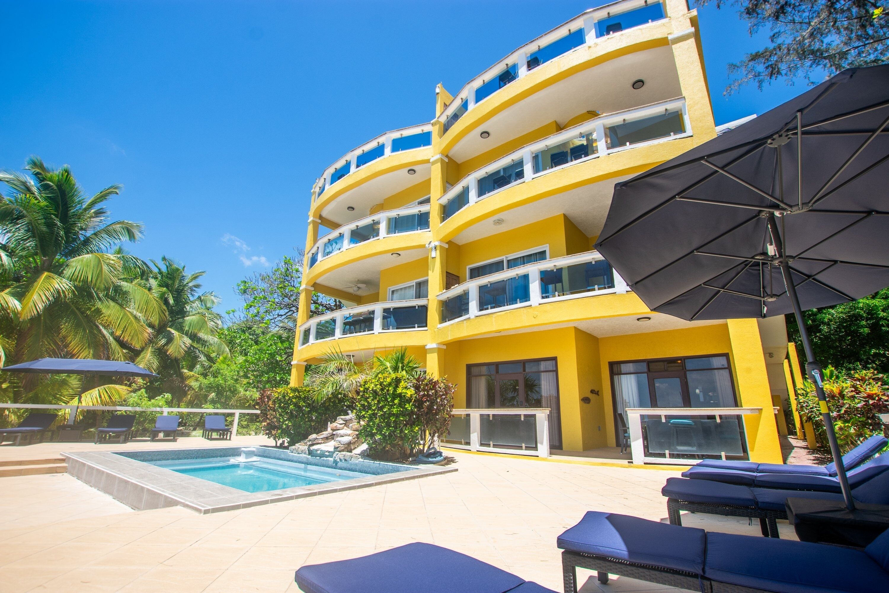 Villas del Playa