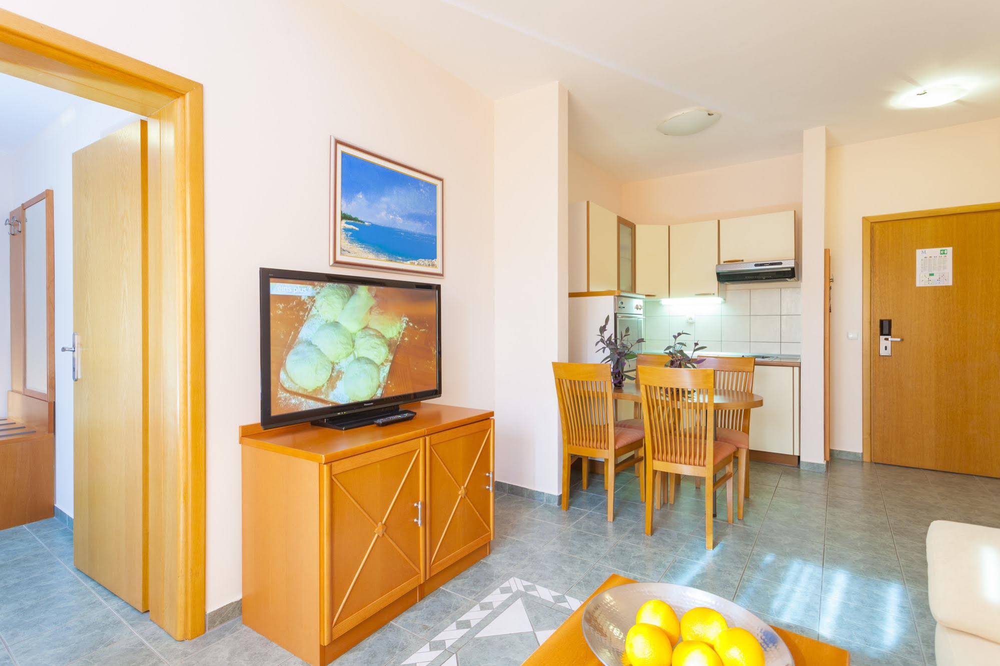 Aparthotel Milenij
