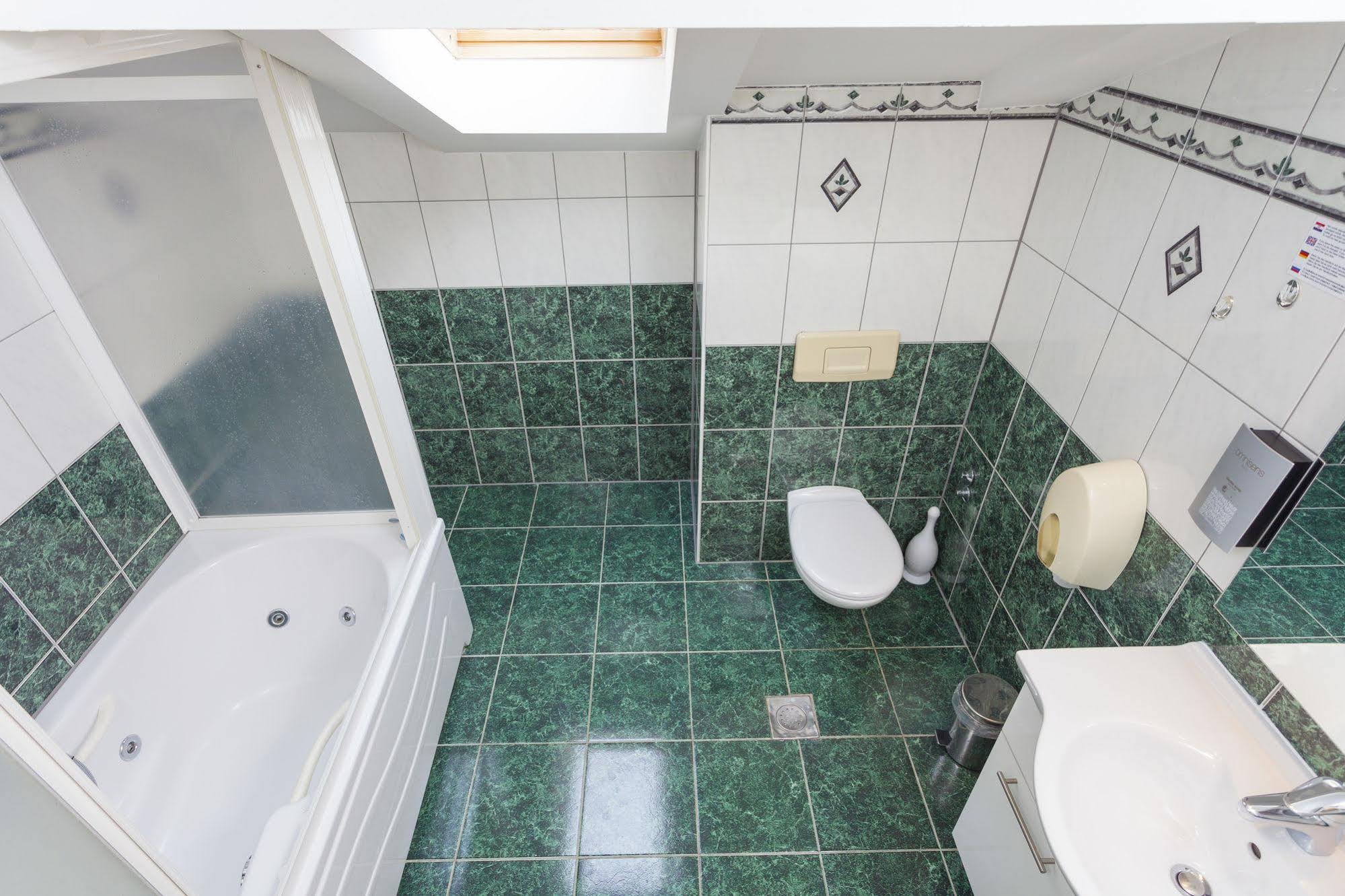 Aparthotel Milenij