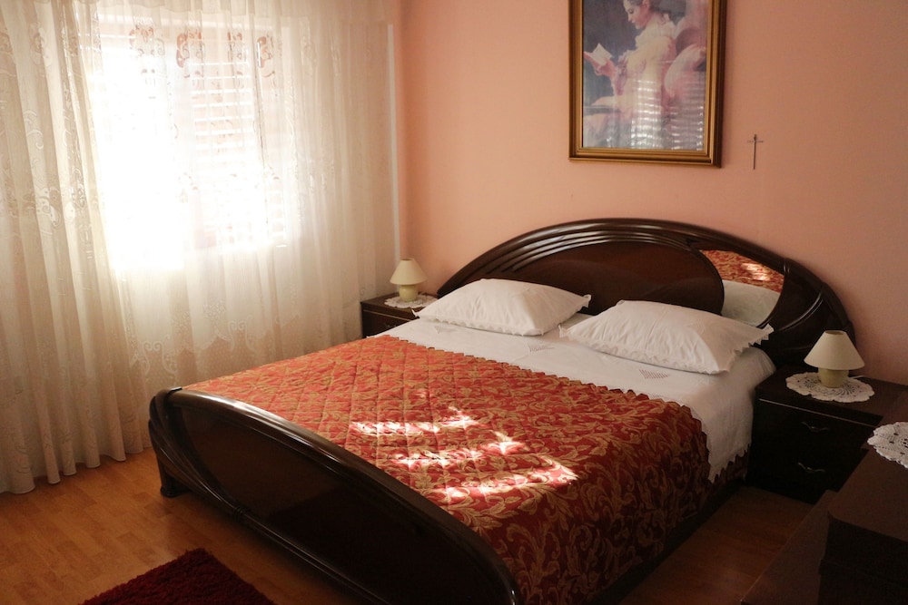 Apartmani Ksenija