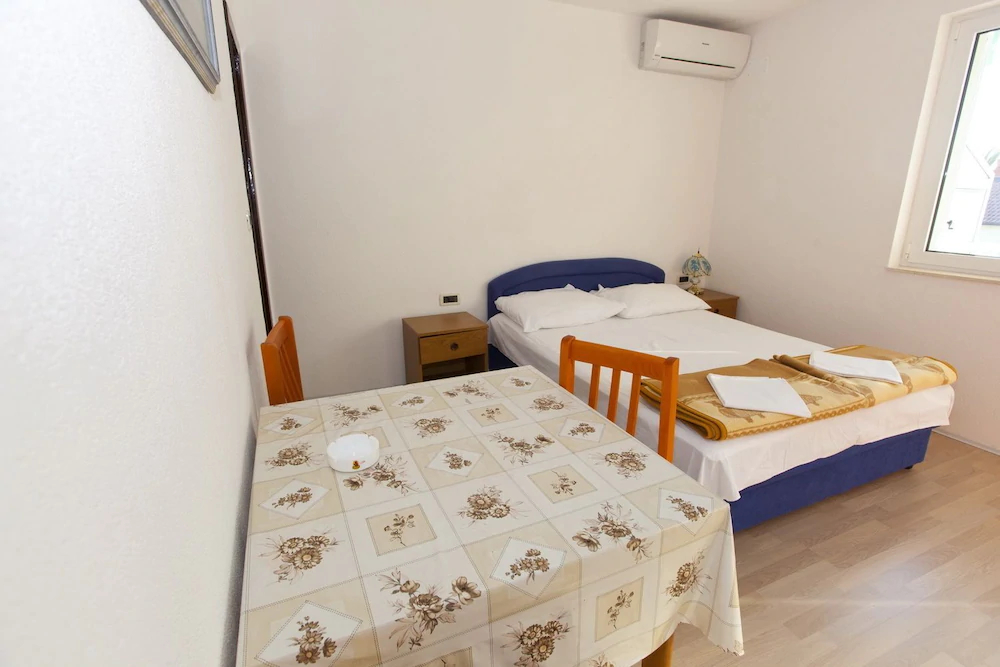 Apartmani Marinko