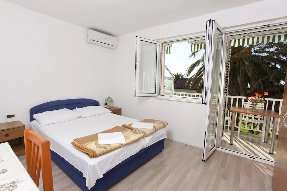 Apartmani Marinko