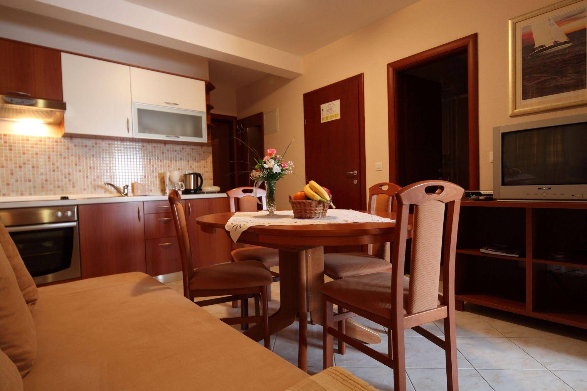 Apartments Ivana
