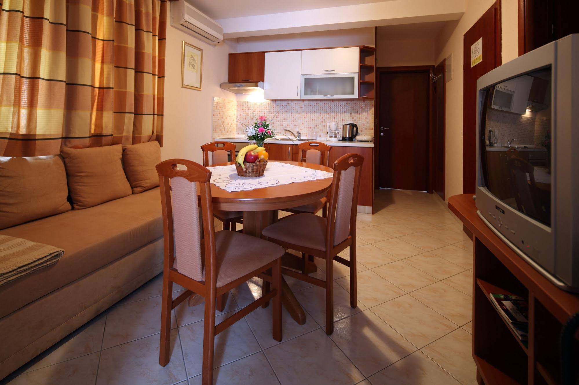 Apartments Ivana