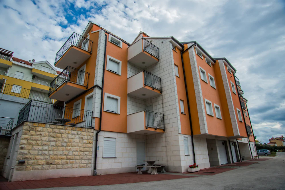 Apartments Nina