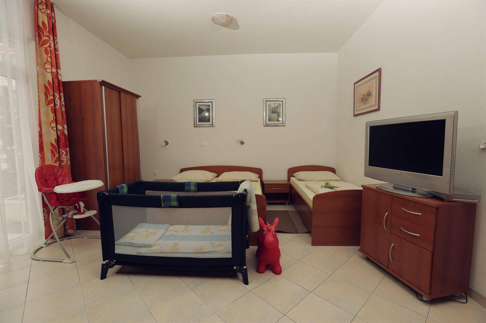 Apartments Vila Adrijana