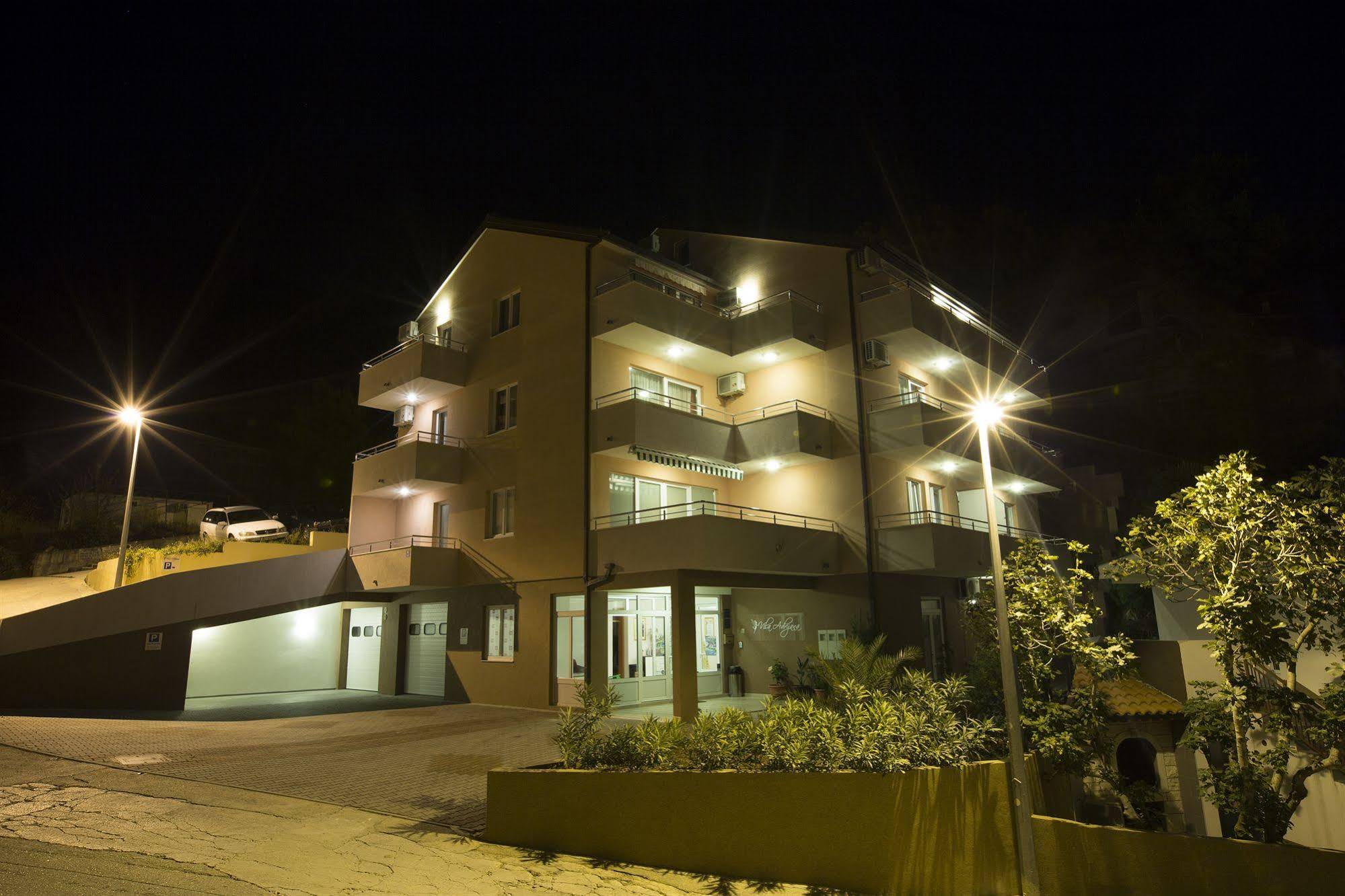 Apartments Vila Adrijana