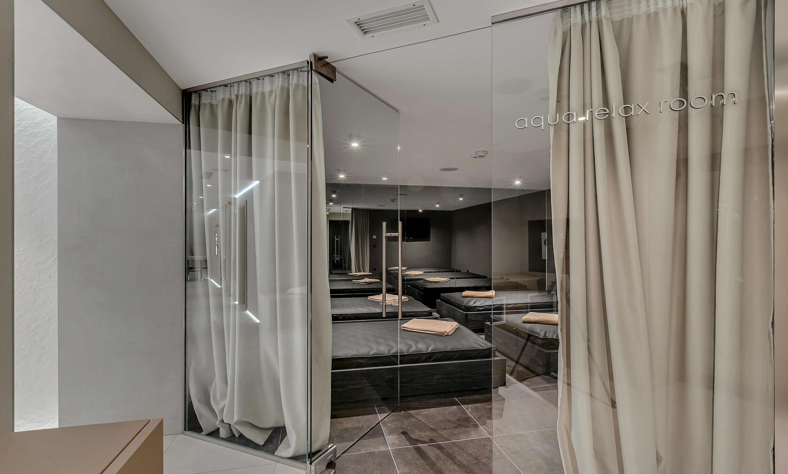 Noemia Hotel