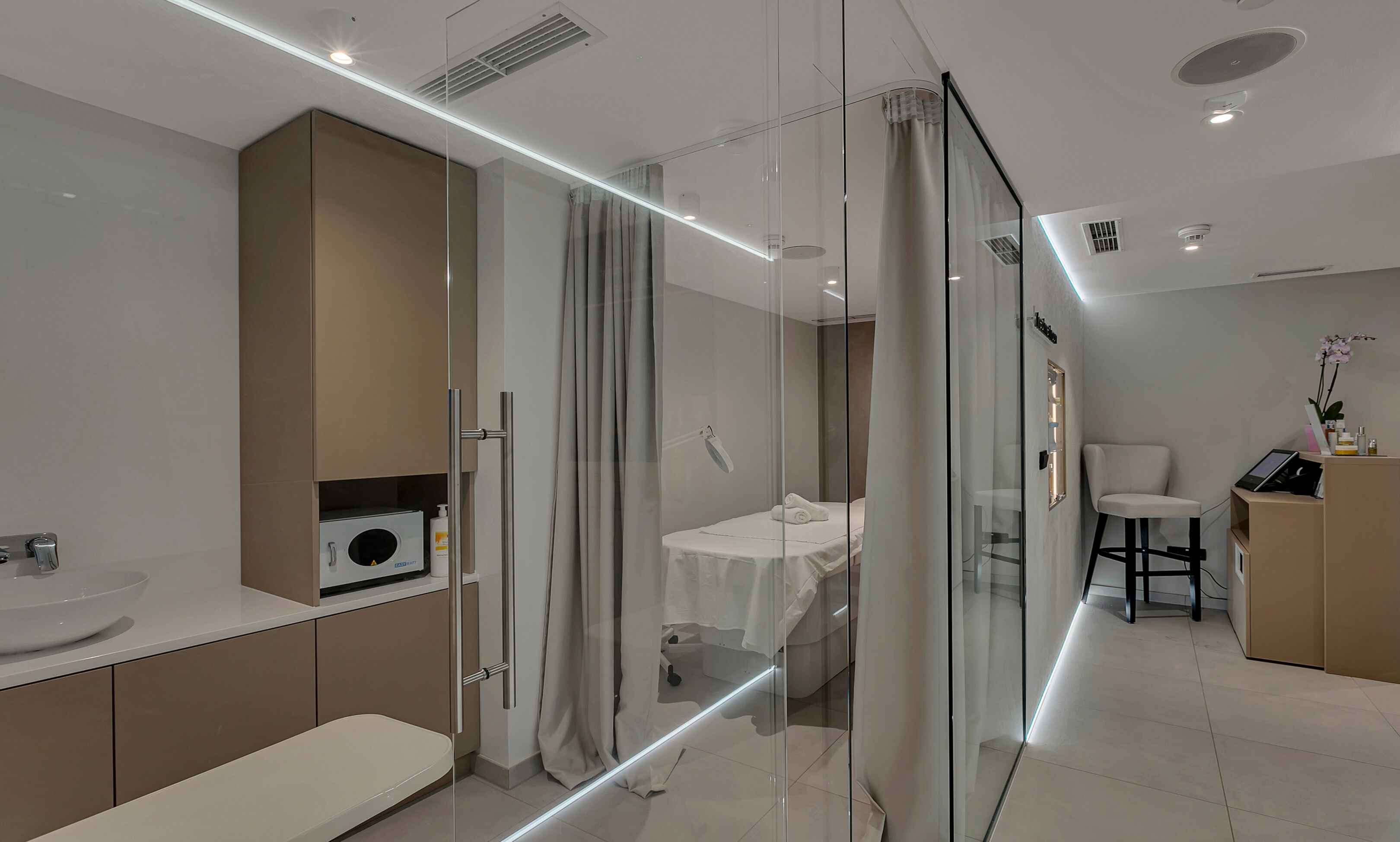 Noemia Hotel