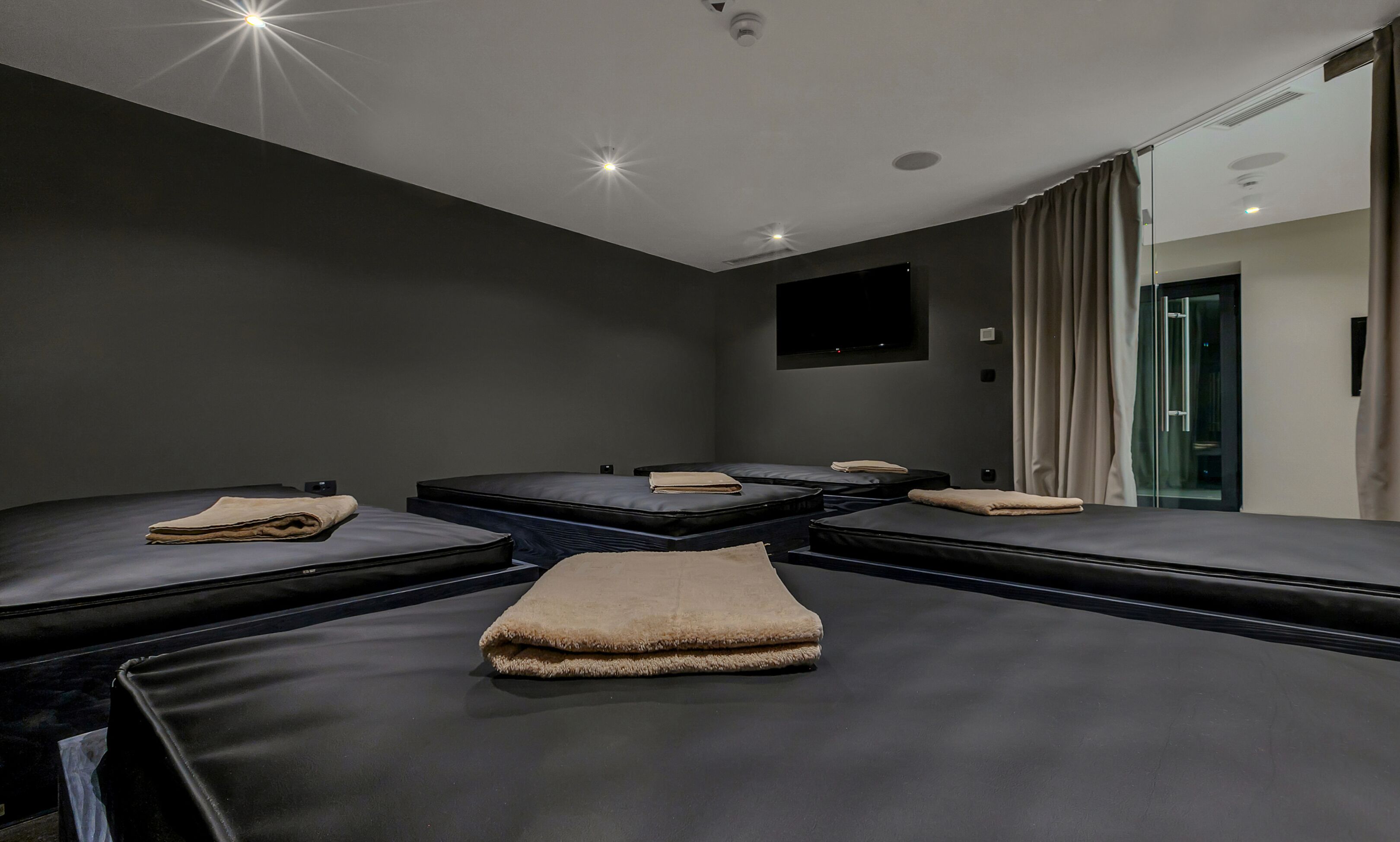 Noemia Hotel