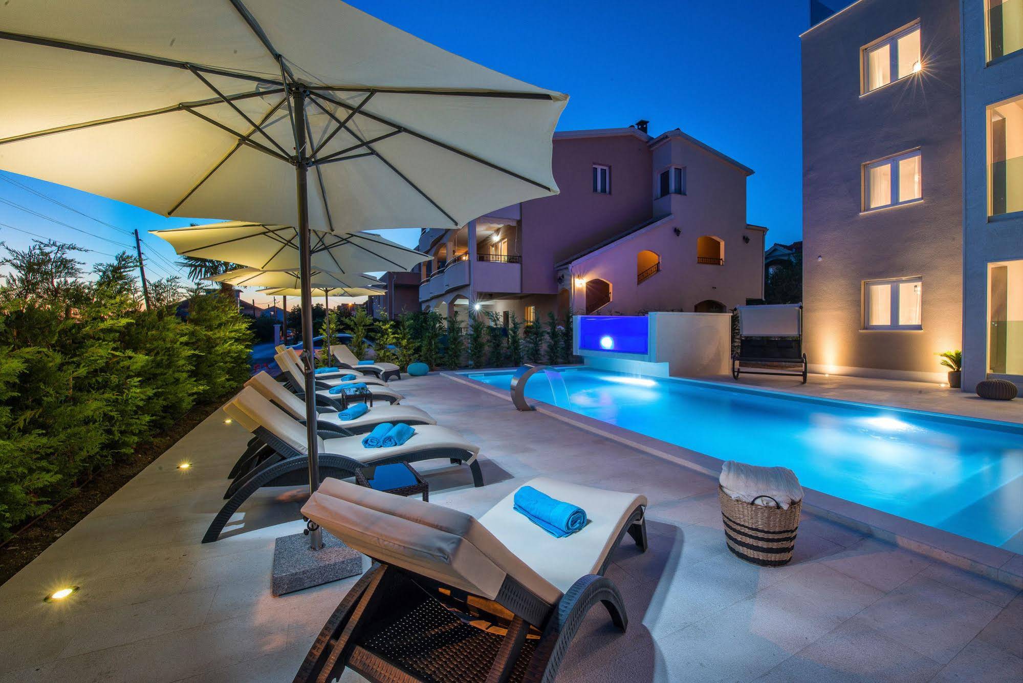 Luxury Apartments Villa Arta