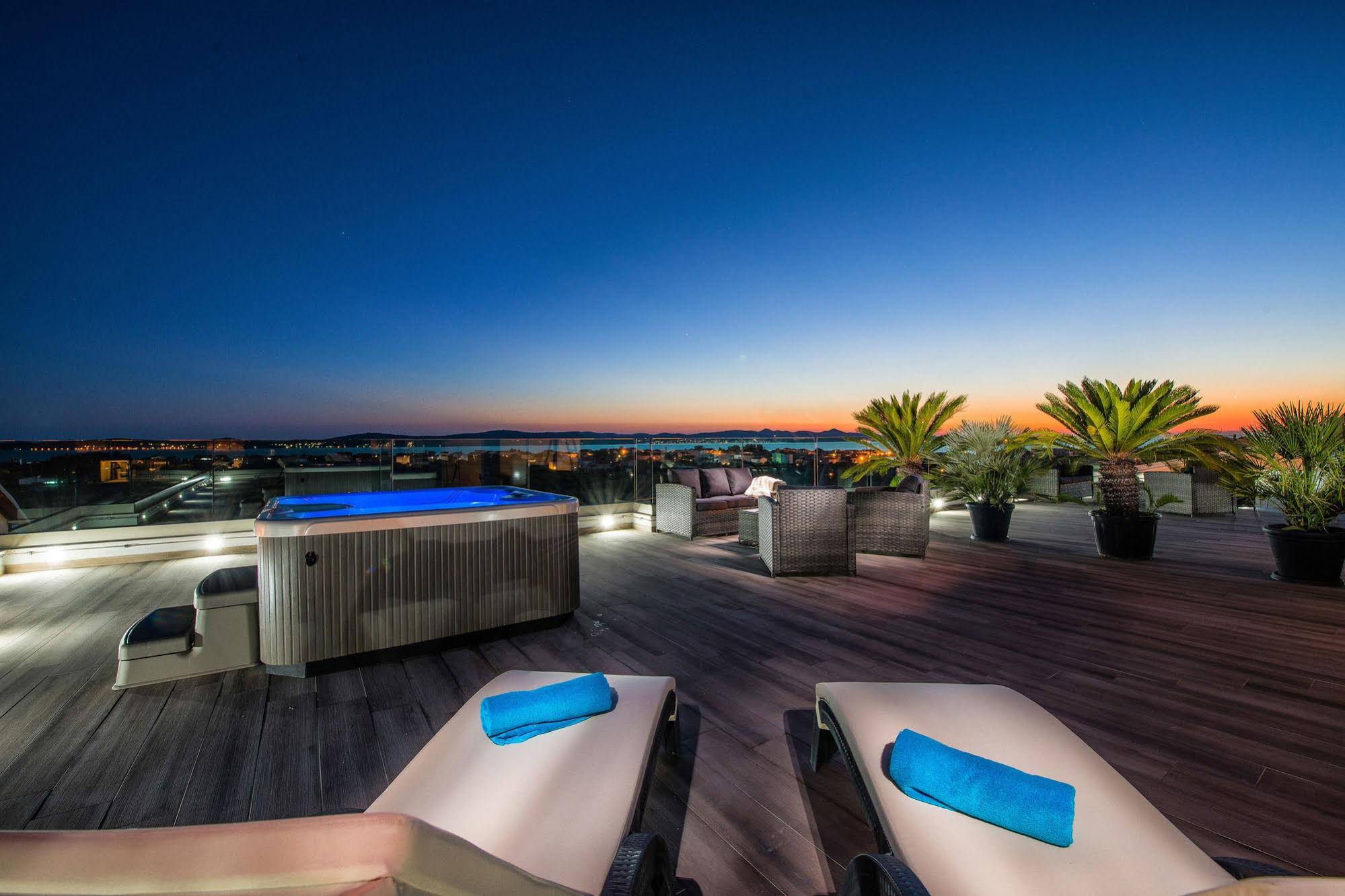 Luxury Apartments Villa Arta