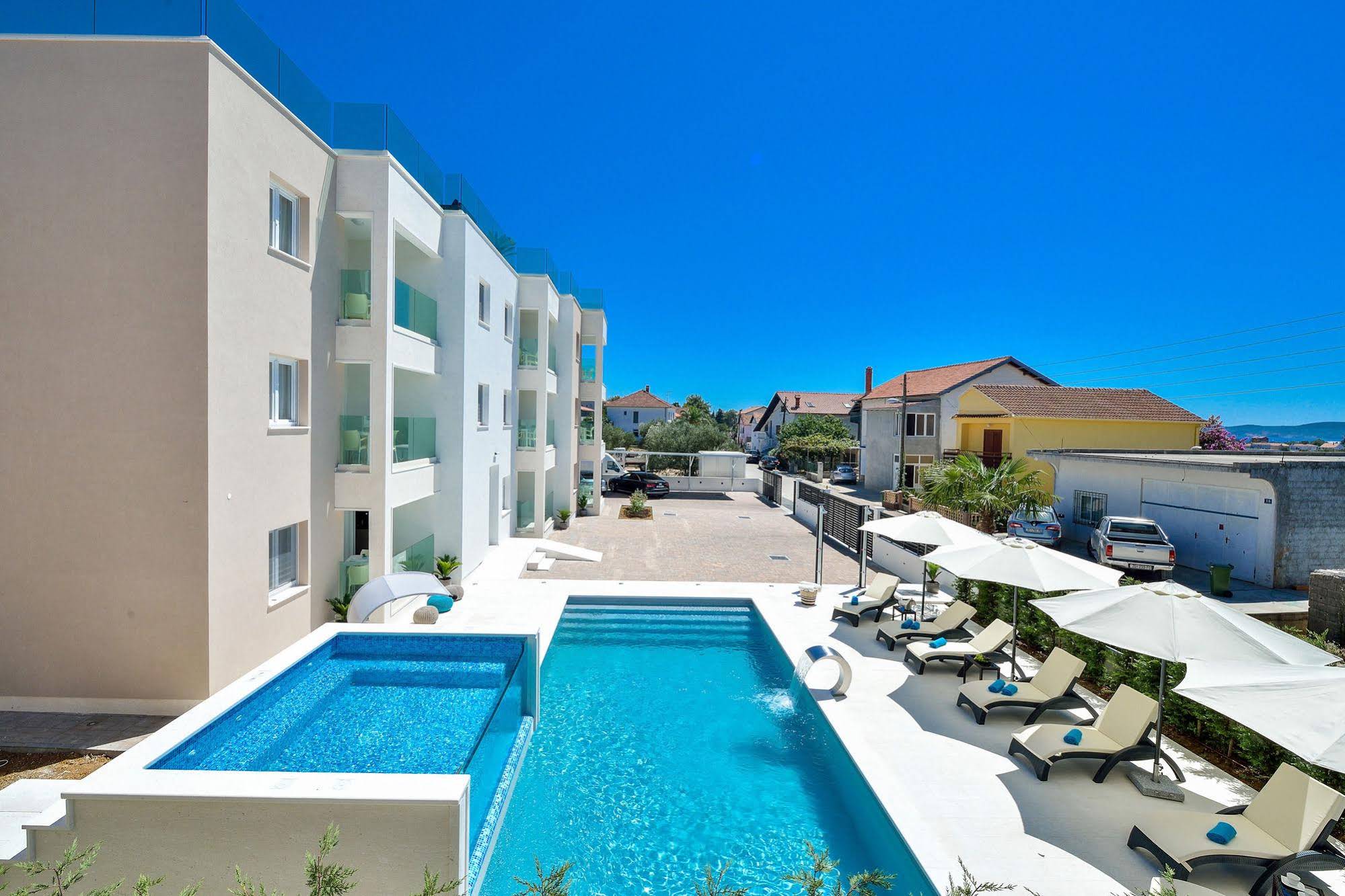 Luxury Apartments Villa Arta