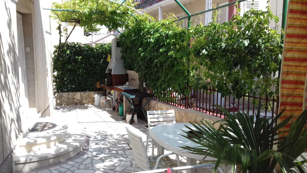 Apartments J&R Babara