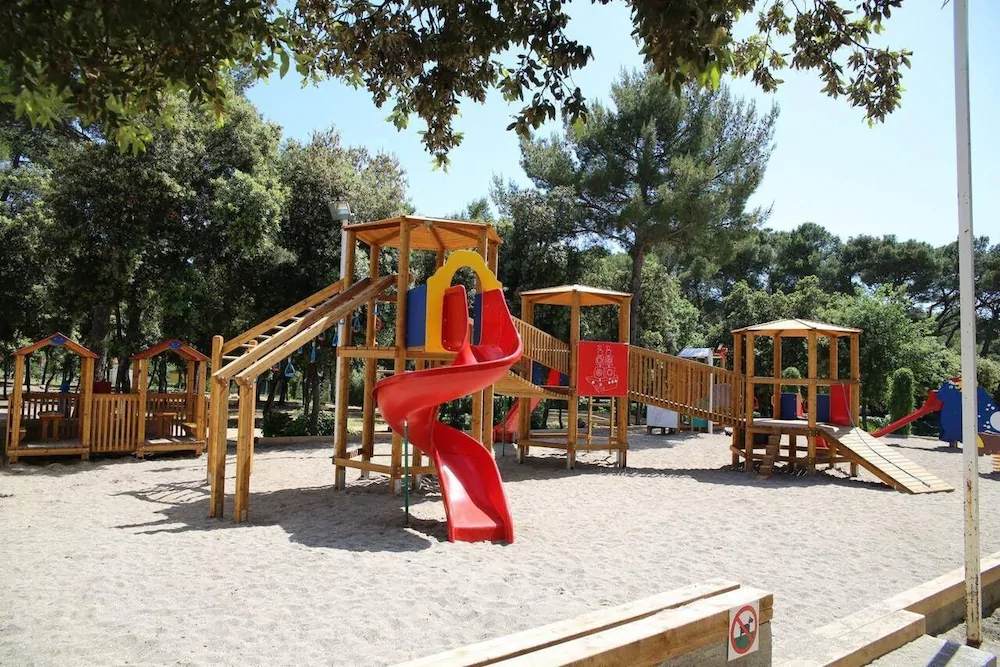 Mendula Mobile Homes Camp Soline