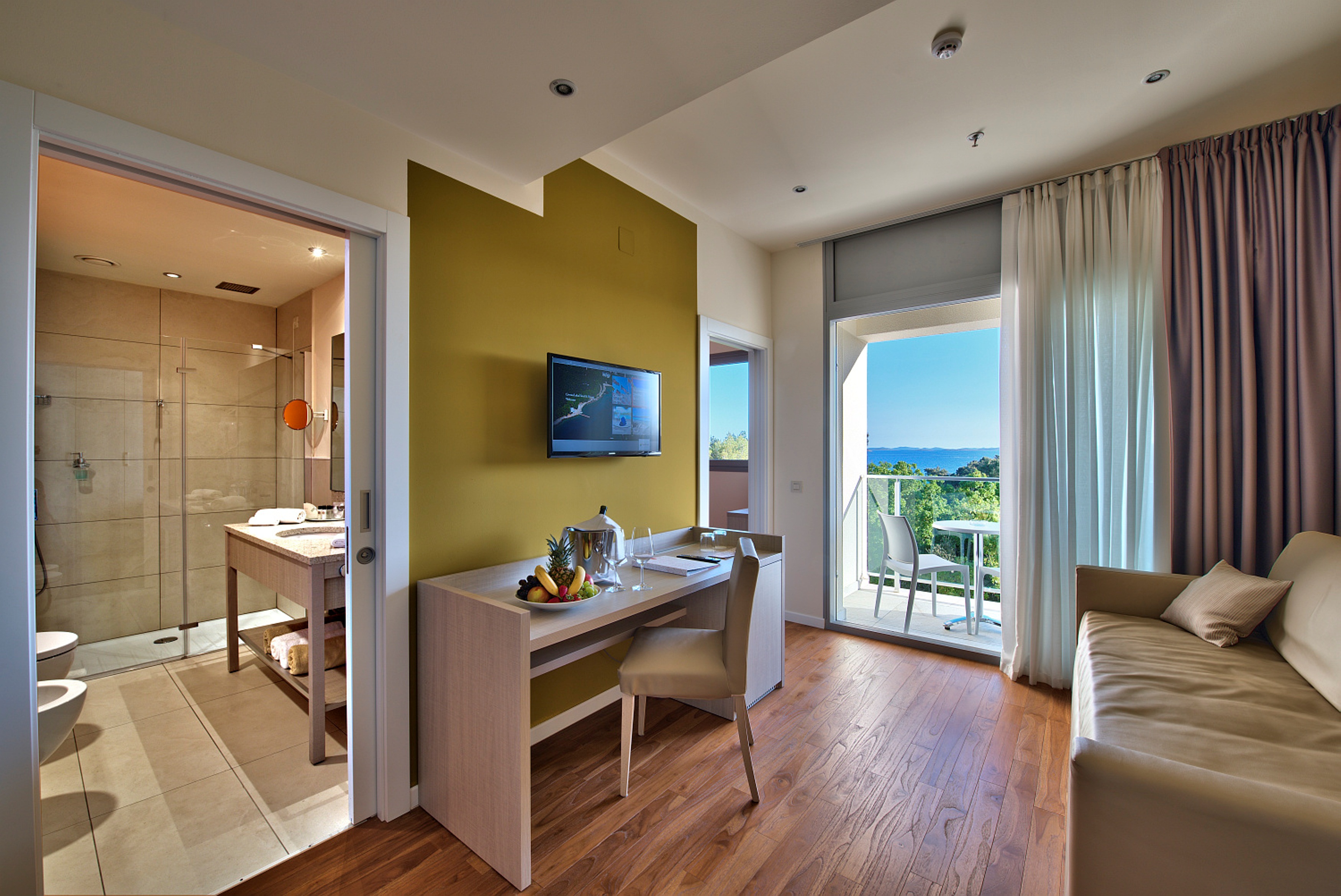 Crvena Luka Resort