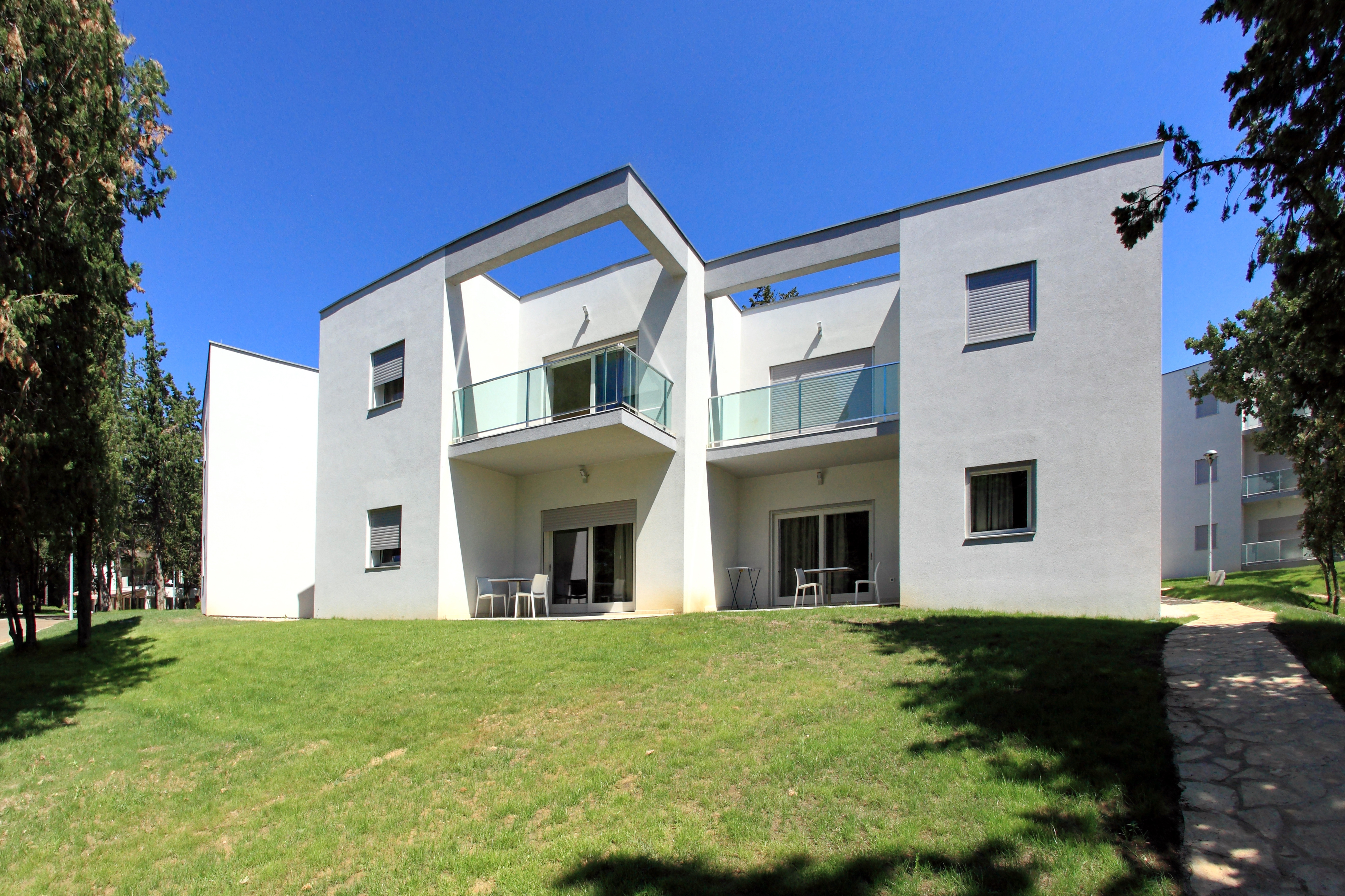 Crvena Luka Resort