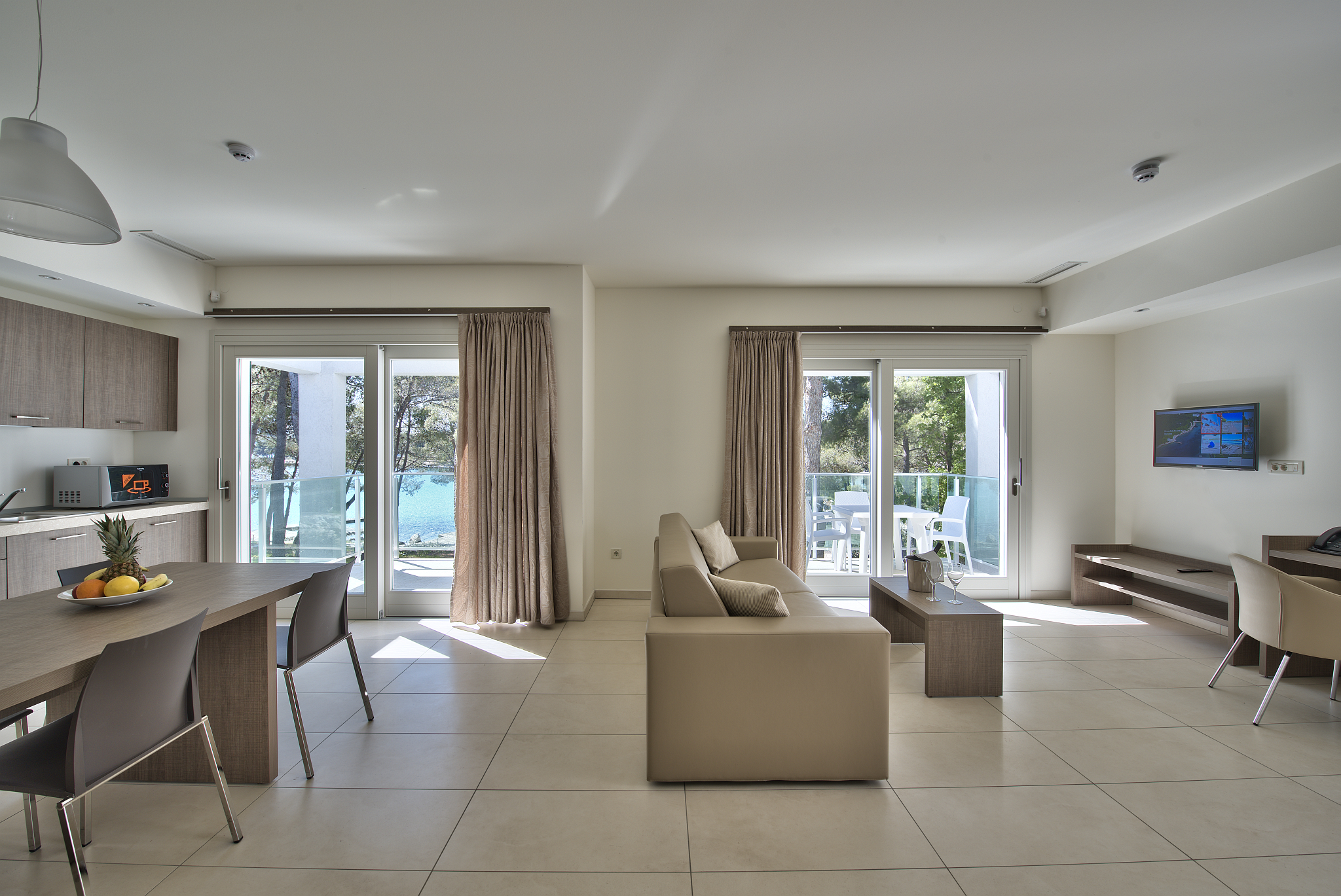 Crvena Luka Resort
