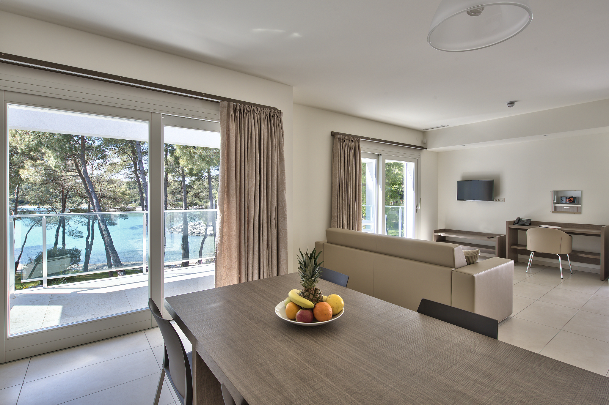 Crvena Luka Resort