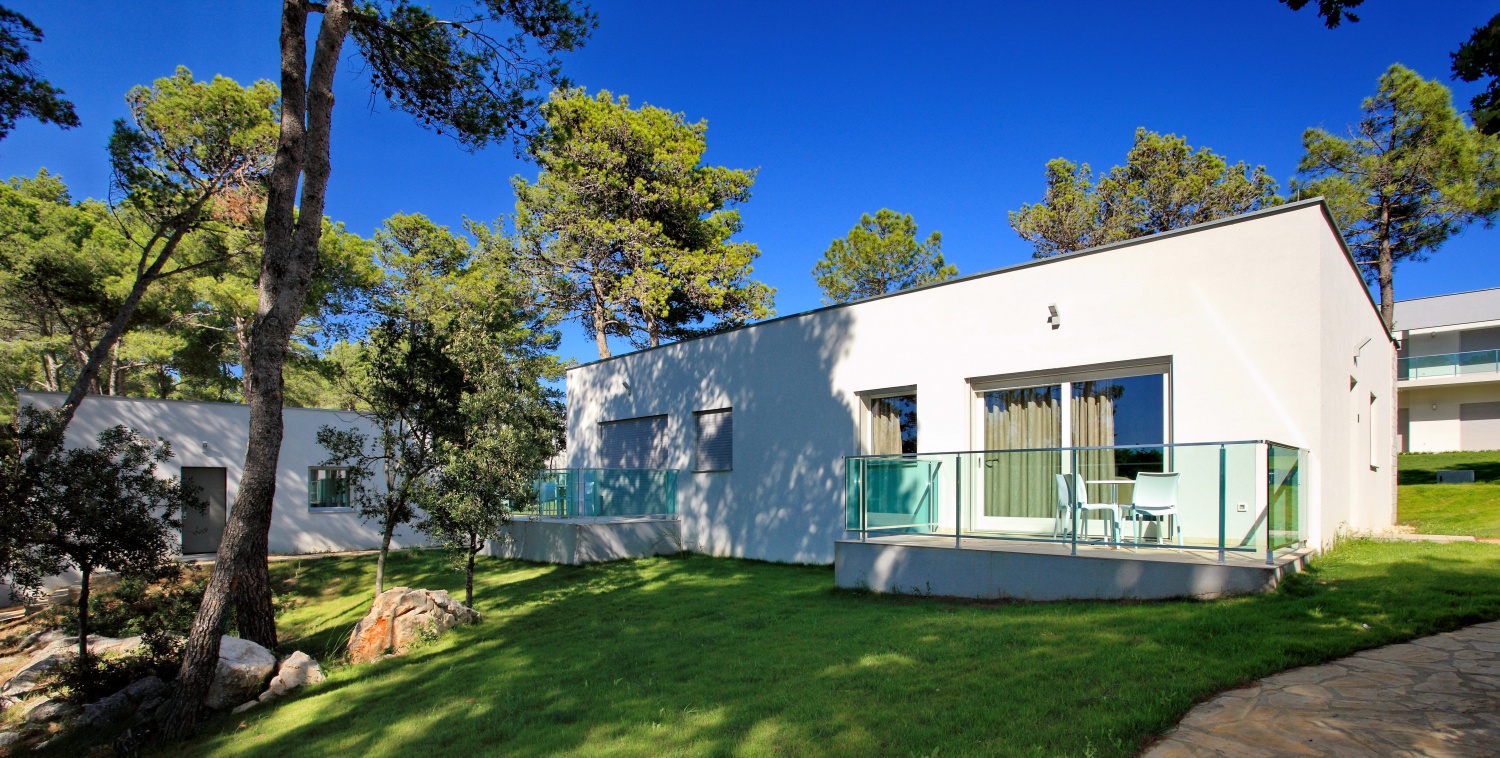Crvena Luka Resort