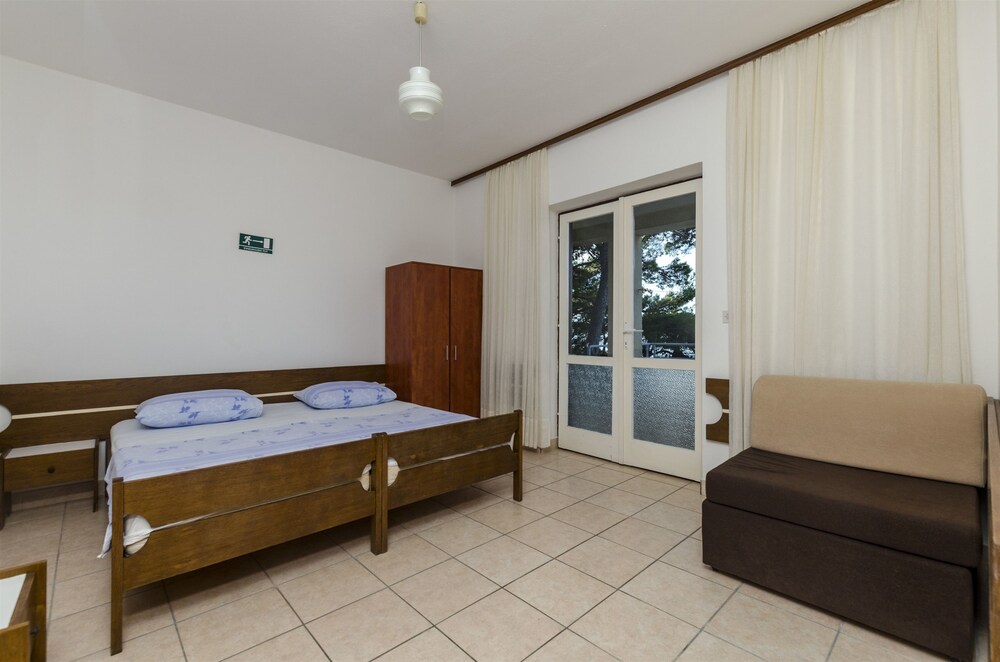 Apartments Matko