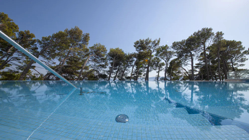 Bluesun Hotel Mala Berulia