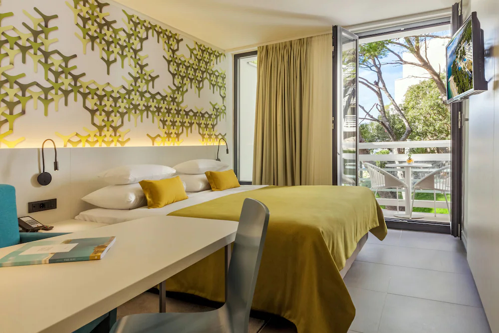 Bluesun Hotel Mala Berulia