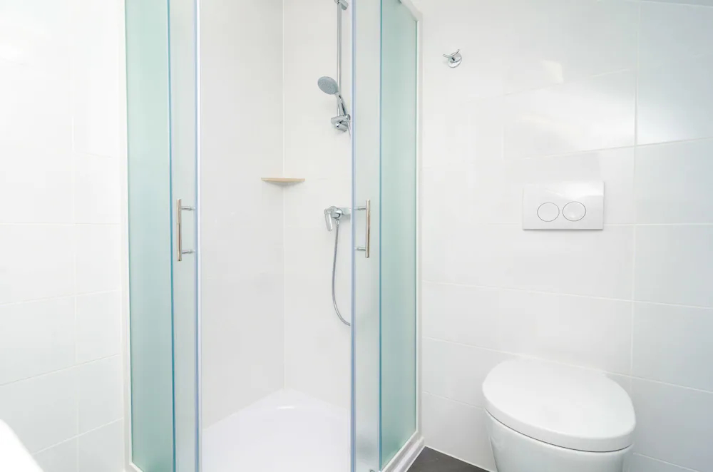 Apartments & Rooms Cina