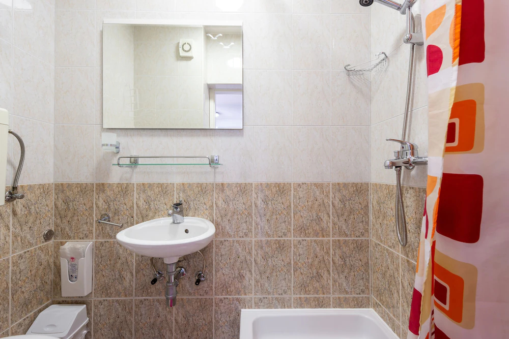 Apartments & Rooms Cina