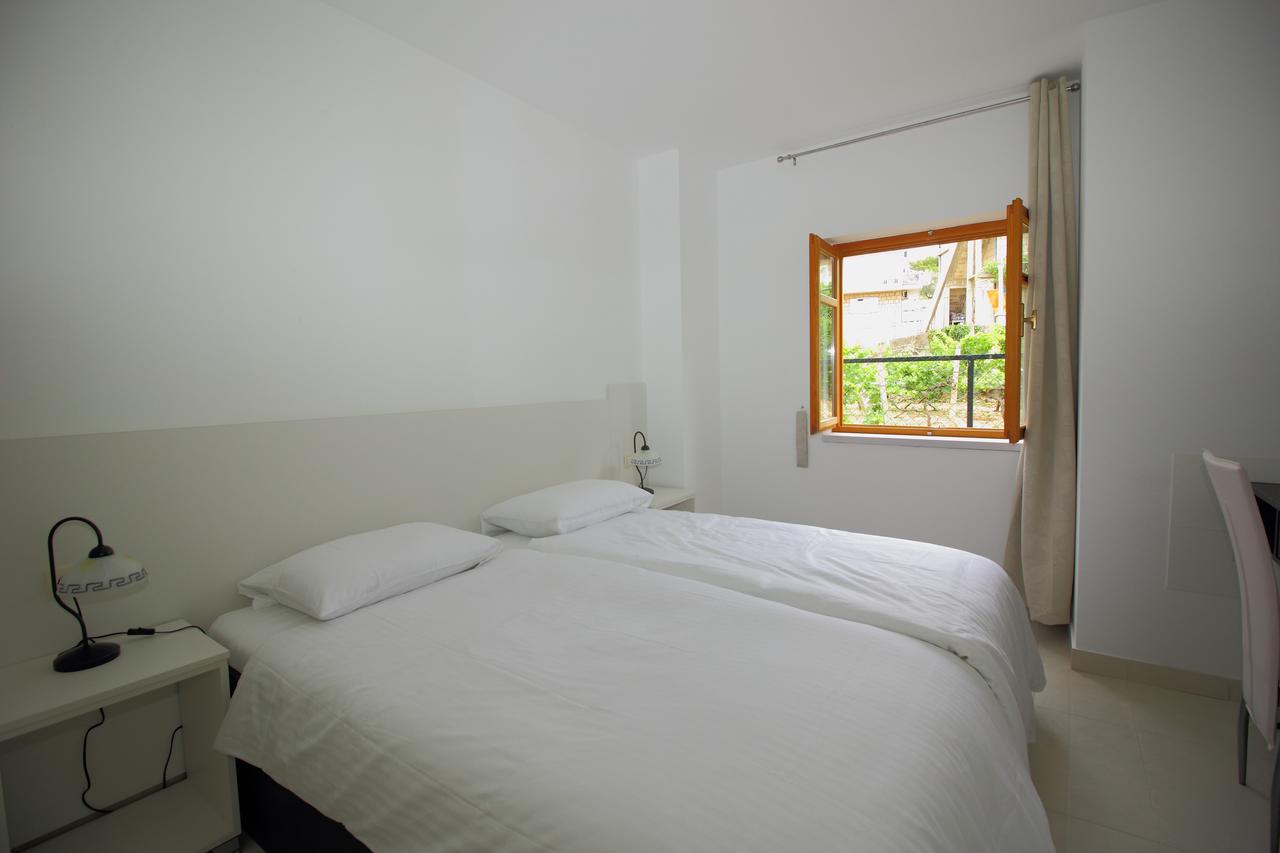 Apartments Dub Cavtat